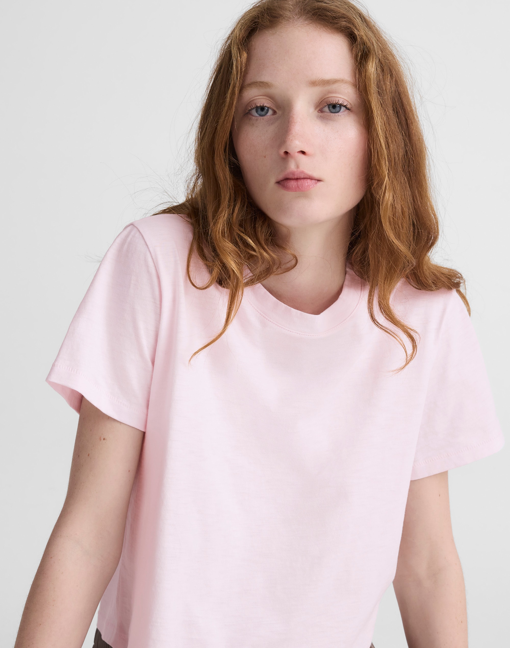 The Easy Crop Crewneck Tee in Soft Slub