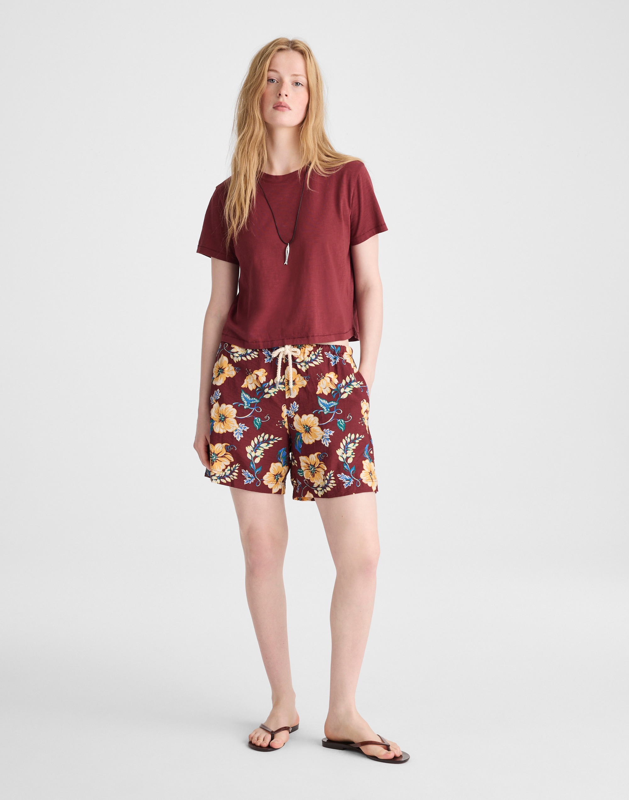 The Easy Crop Crewneck Tee in Soft Slub Alternate Image 1