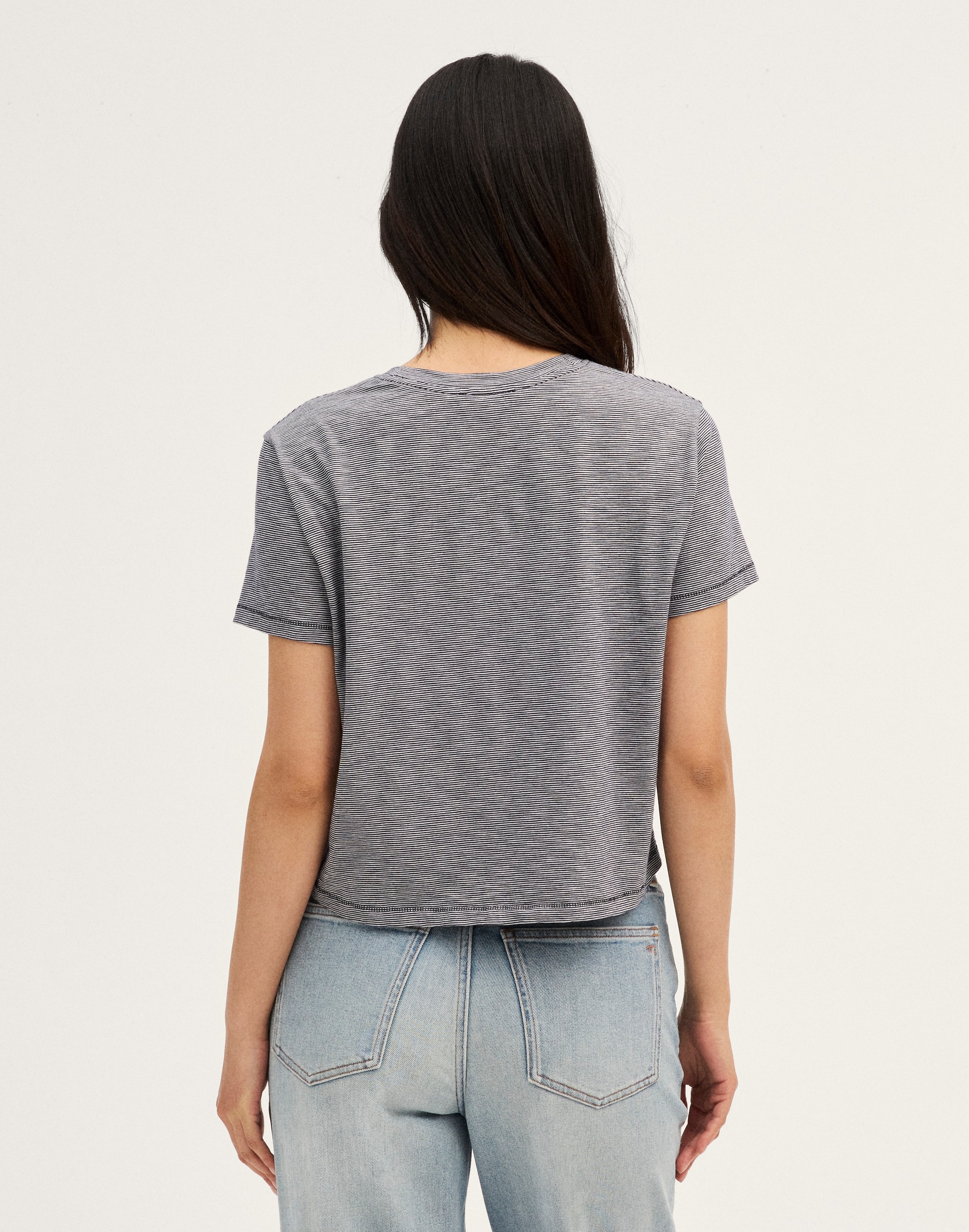 The Easy Crop Crewneck Tee in Soft Slub