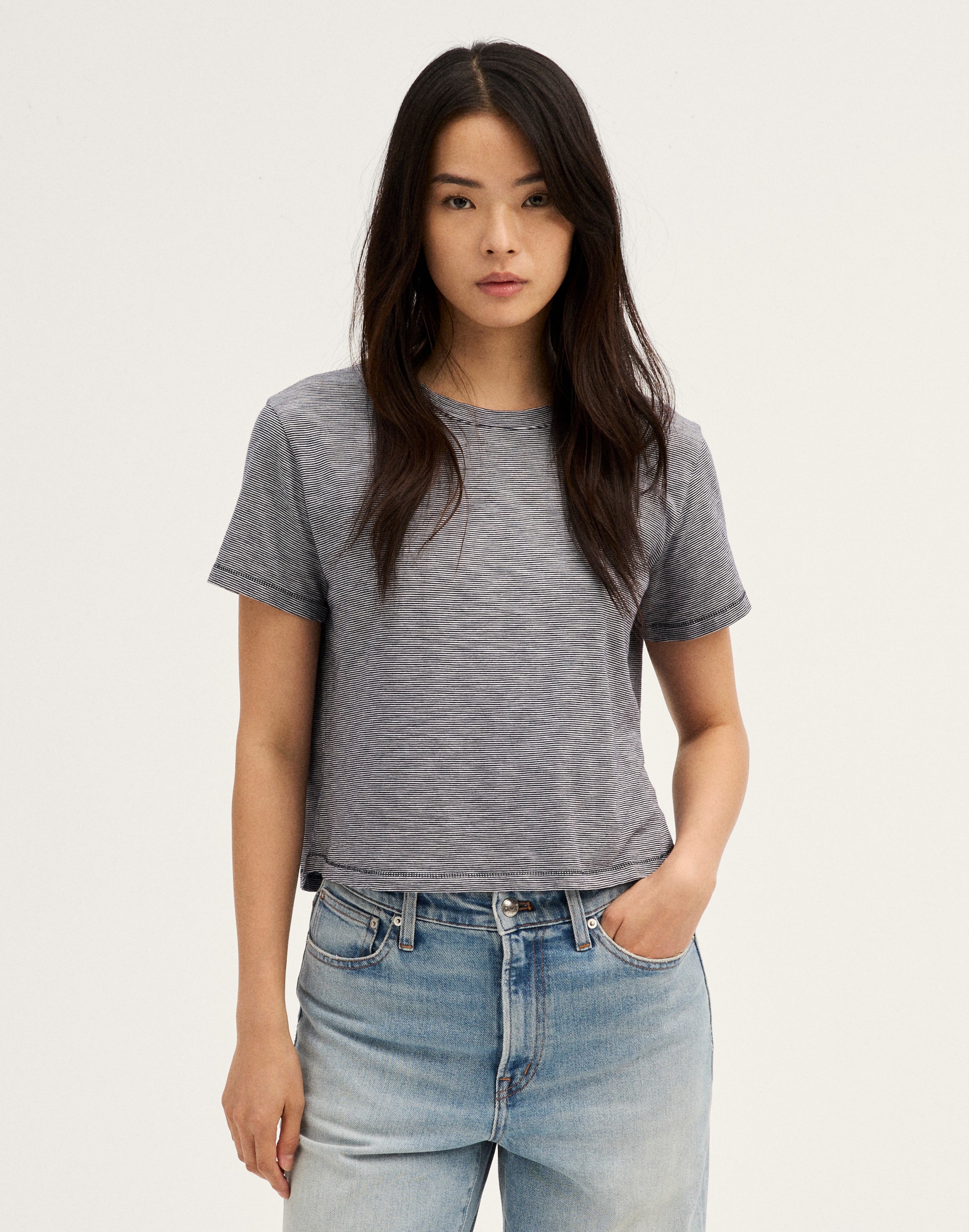 The Easy Crop Crewneck Tee in Soft Slub