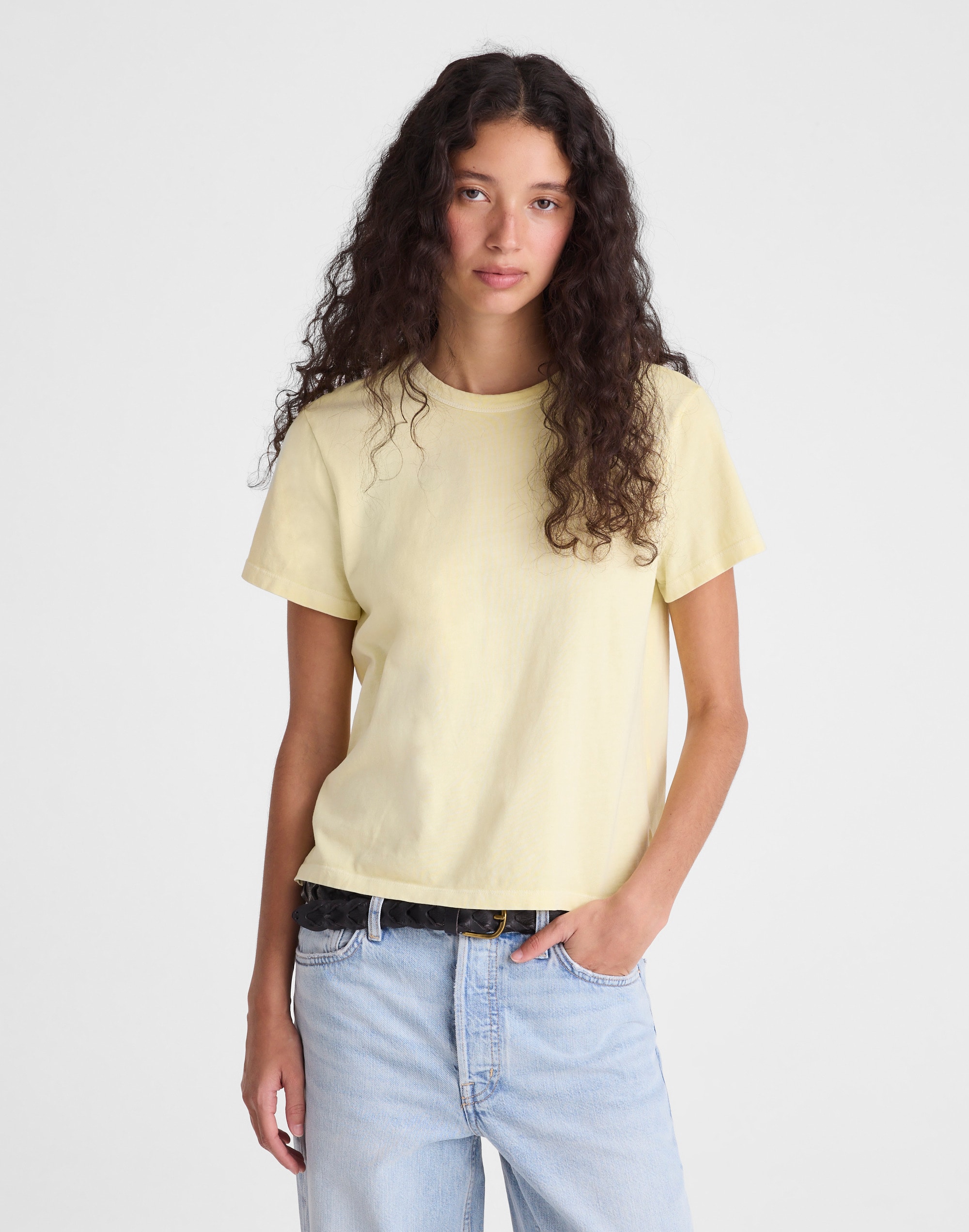 Madewell The Perfect Crewneck Tee In Yellow