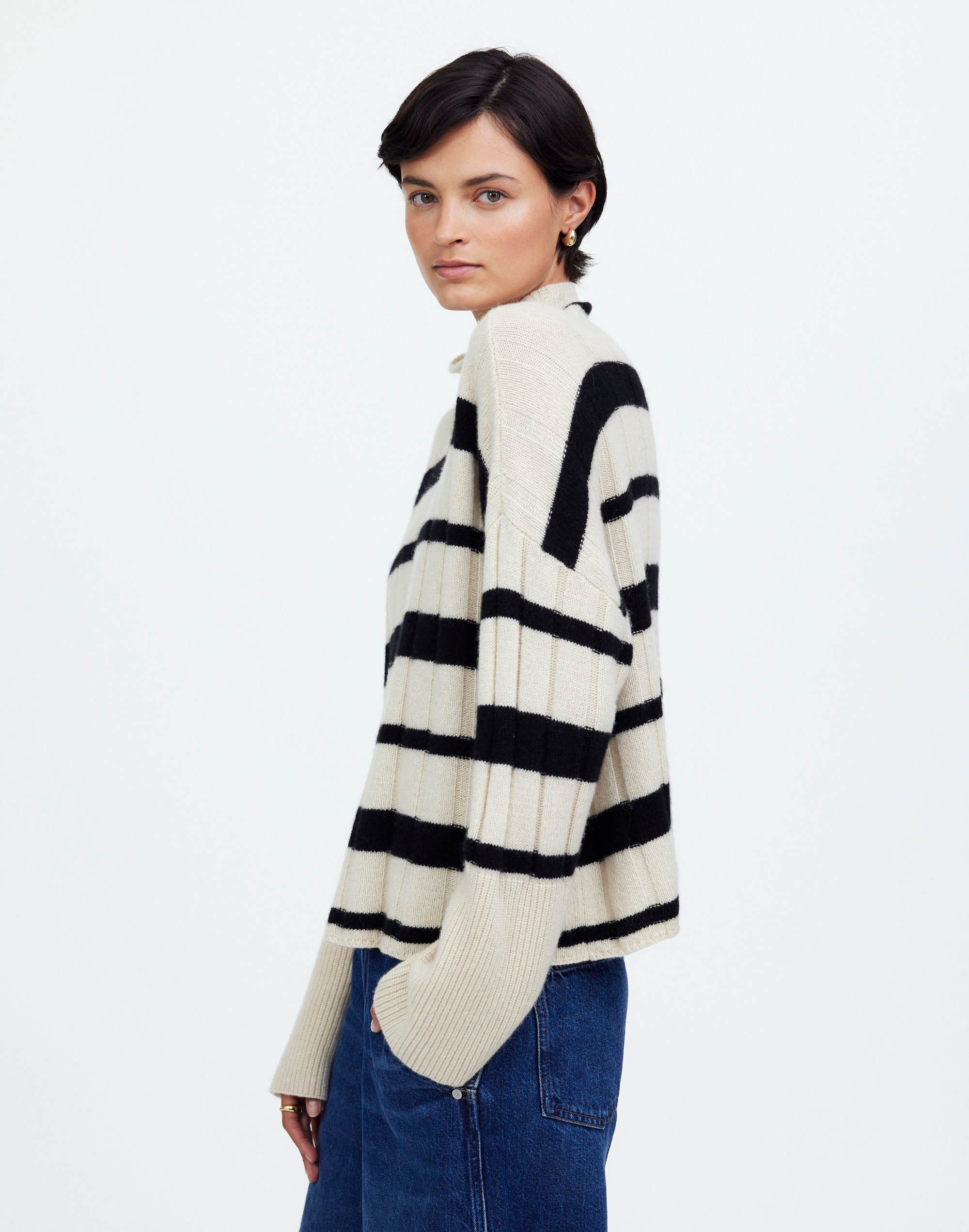 Ribbed Cashmere-Wool Blend Pullover Sweater