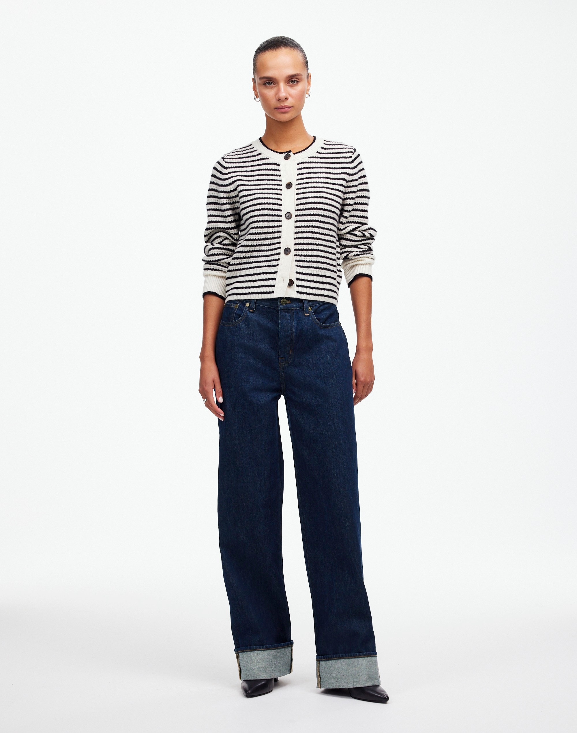 Low-Slung Baggy Jeans