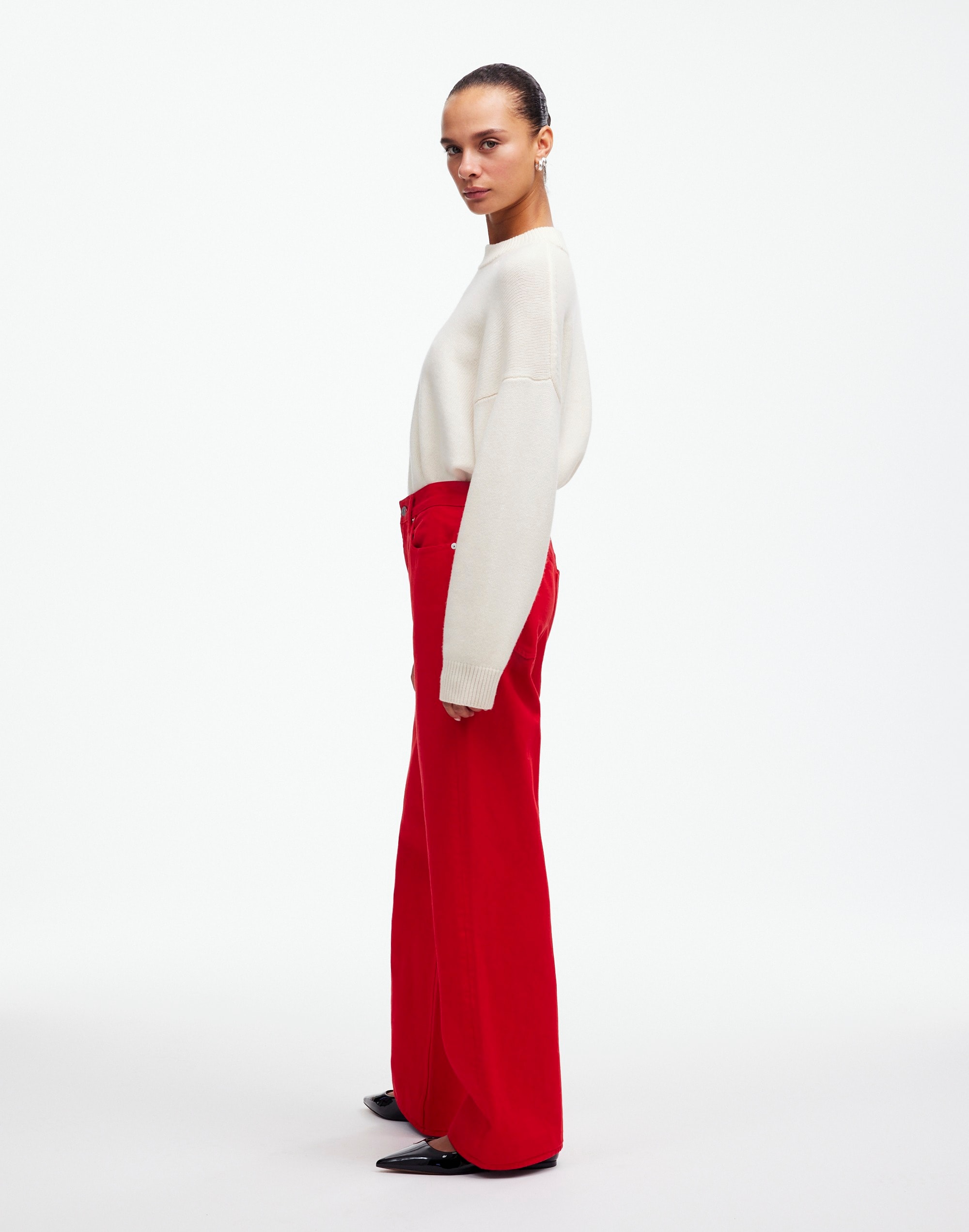 Low-Slung Baggy Jeans