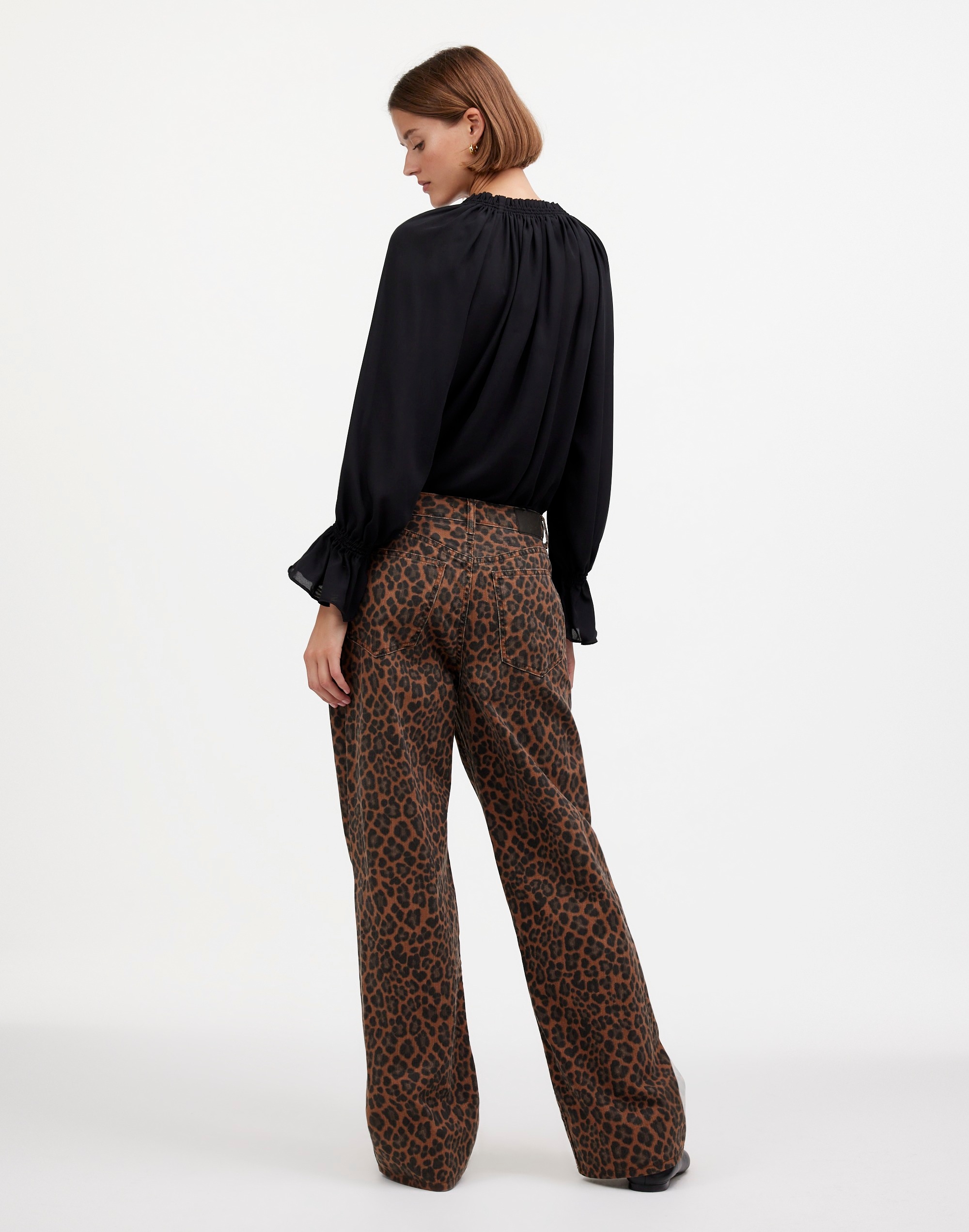 Low-Slung Baggy Jeans