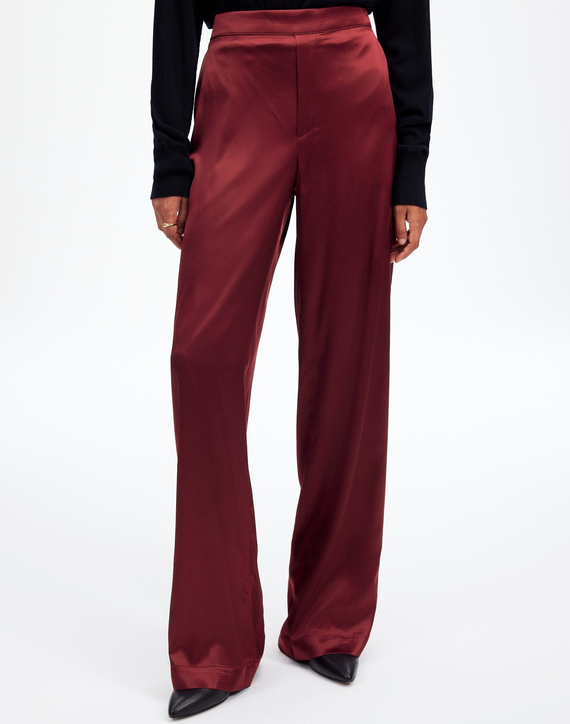 Pull-On Straight Pants in Stretch Satin