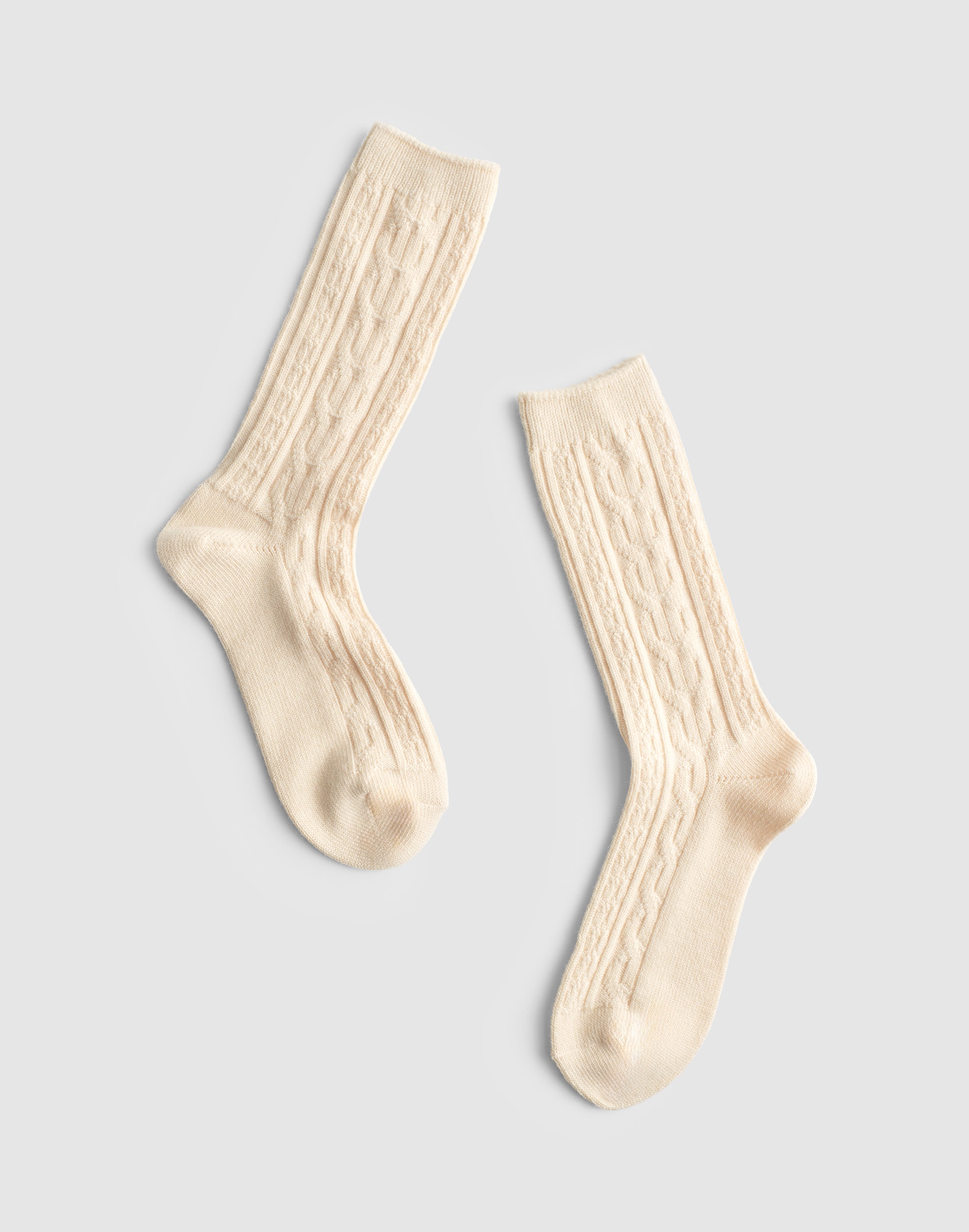 cable-knit trouser socks