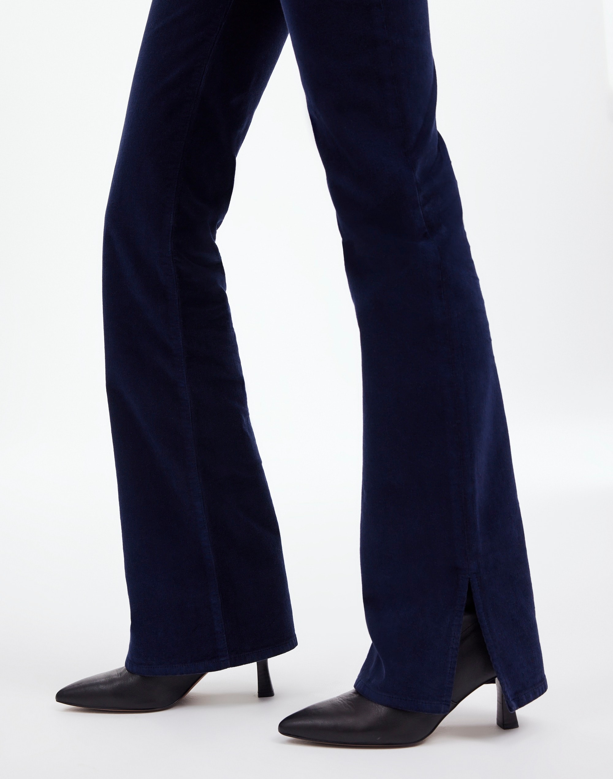 Kick Out Full-Length Pants in Garment Dye Corduroy