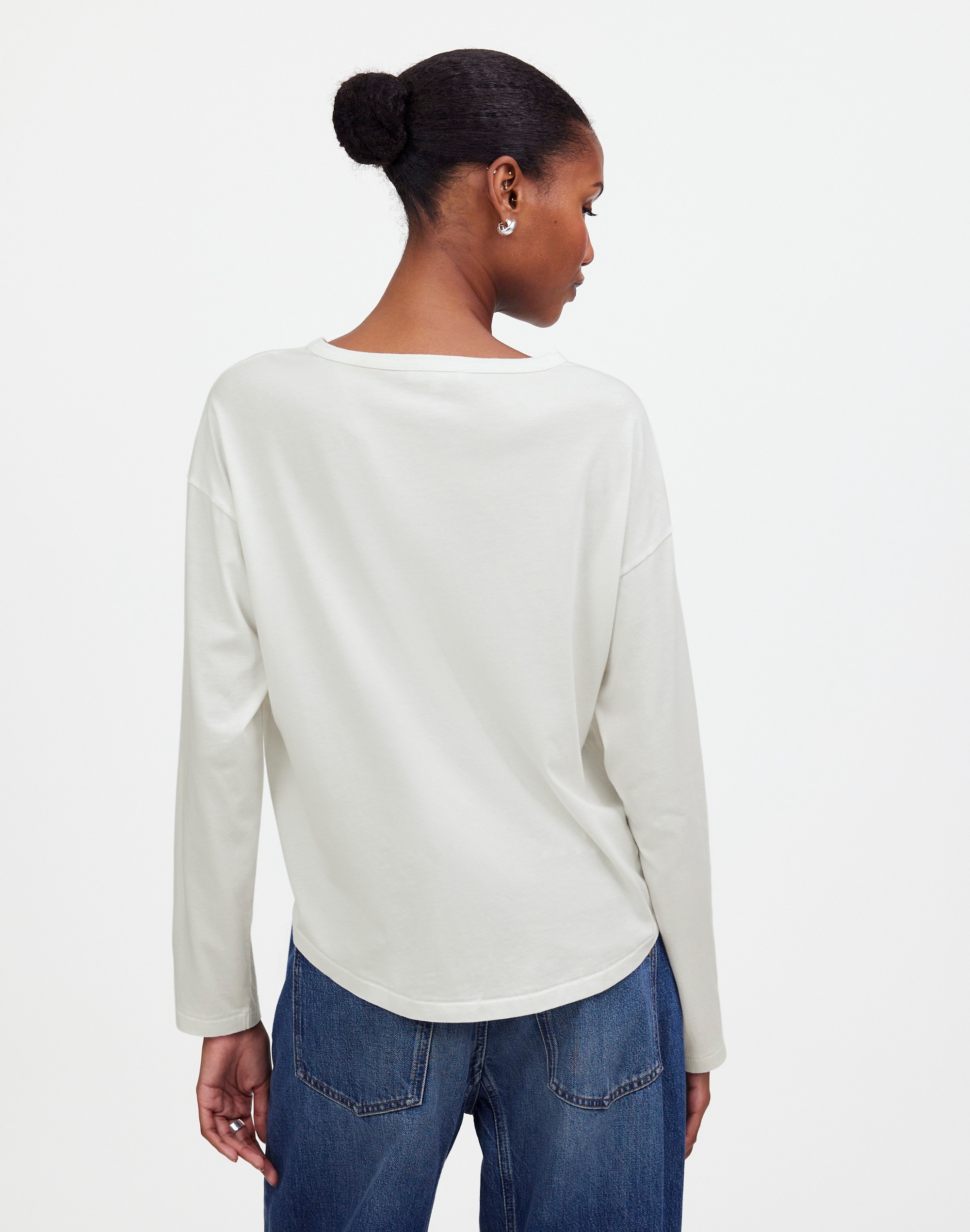 Relaxed Long-Sleeve Crewneck Tee
