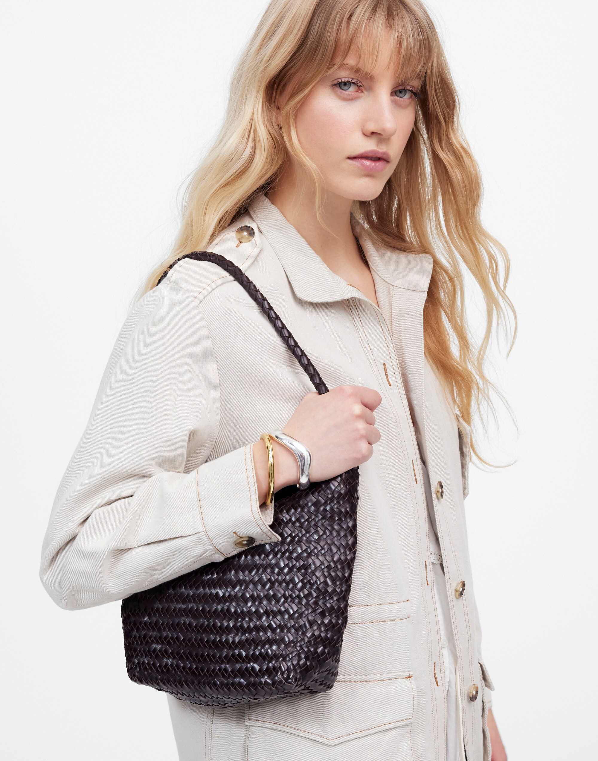 The Handwoven Shoulder Bag