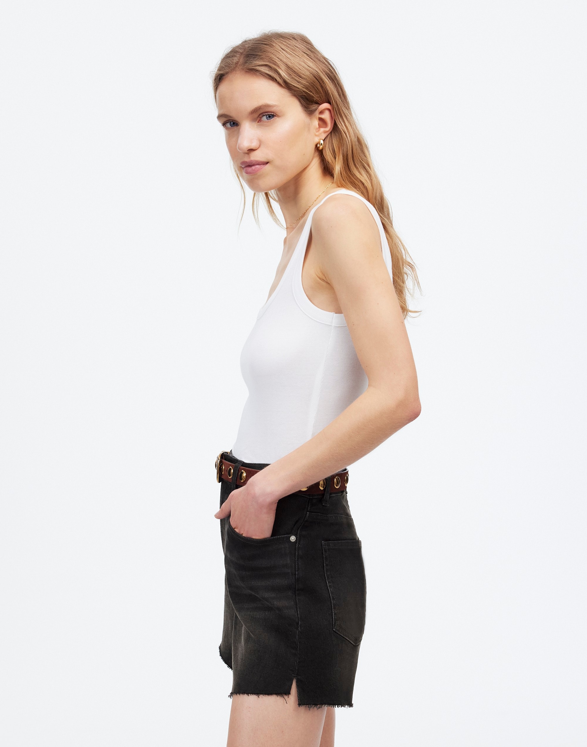 The Perfect Vintage Mid-Length Jean Short in Catalani Wash Alternate Image 3