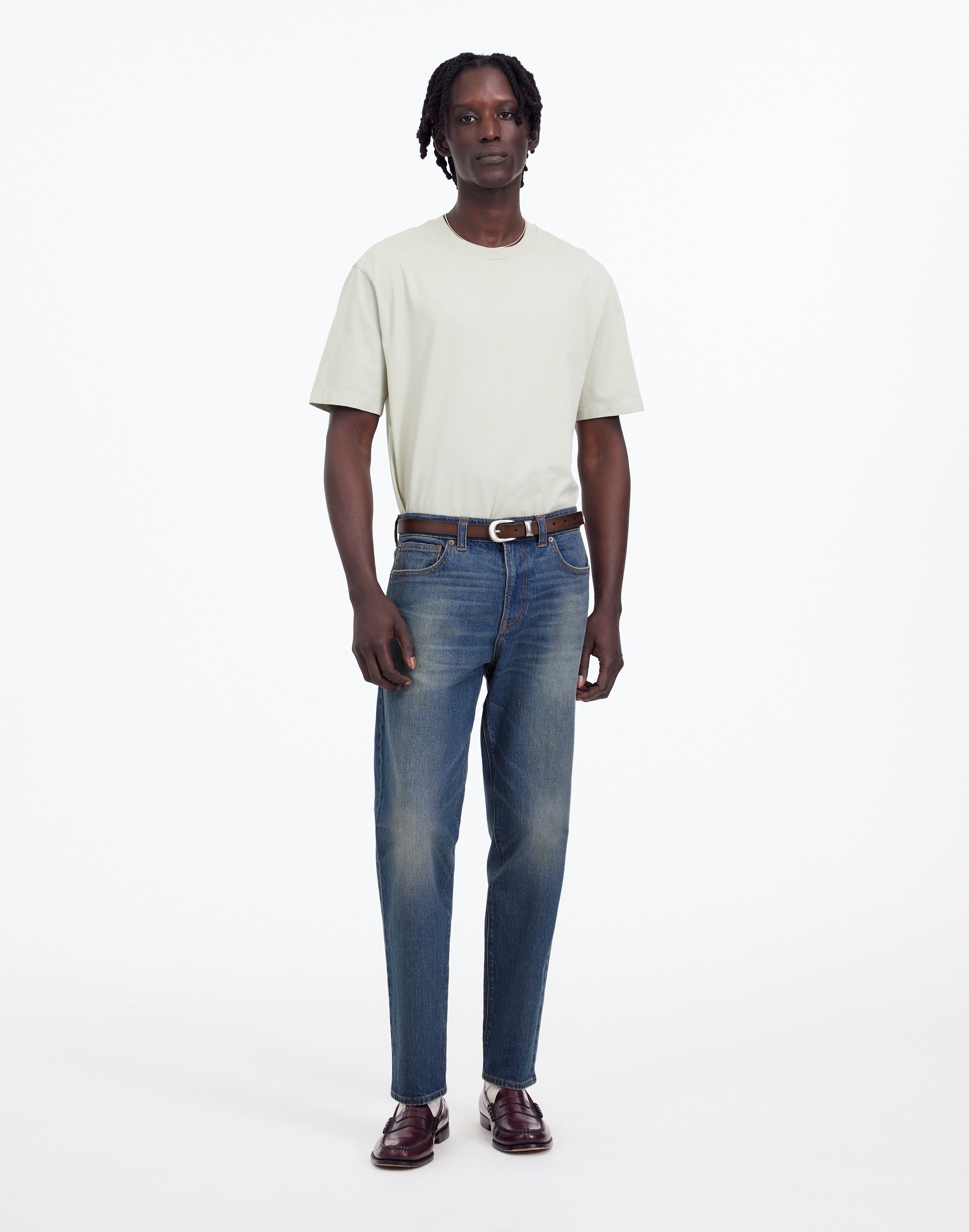 Relaxed Taper Jeans
