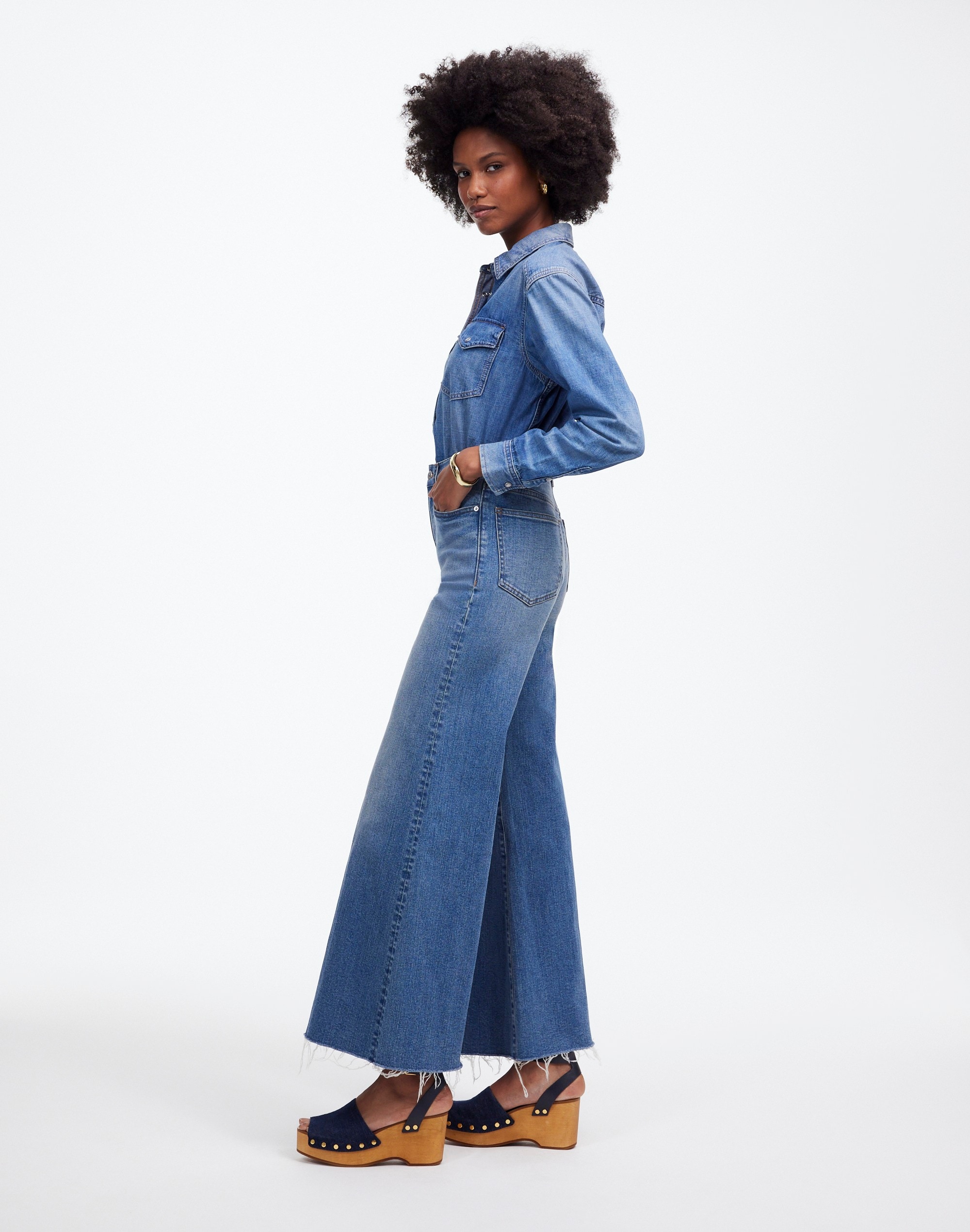 Flared Wide-Leg Crop Jeans