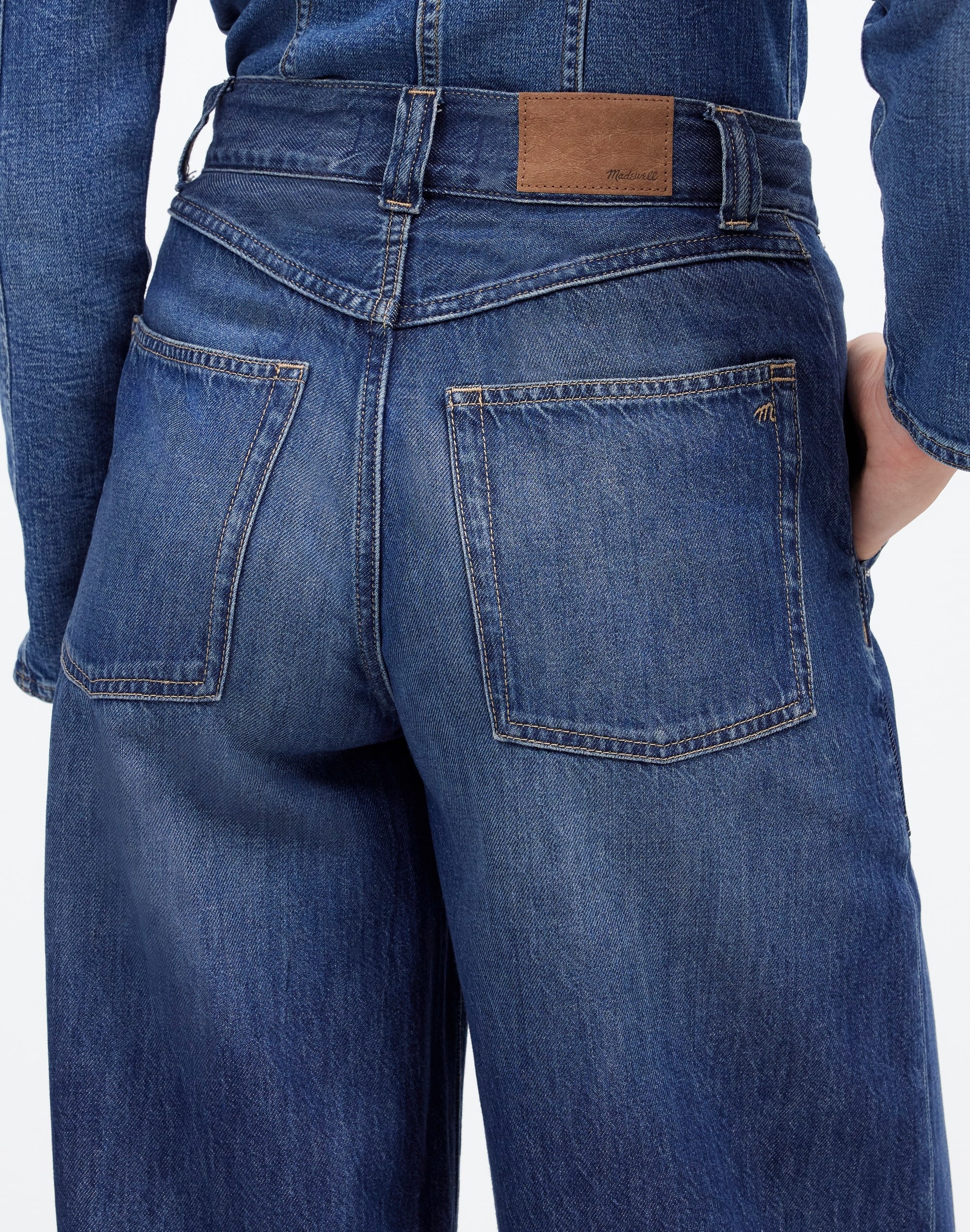 Superwide-Leg Jeans: Airy Denim Edition