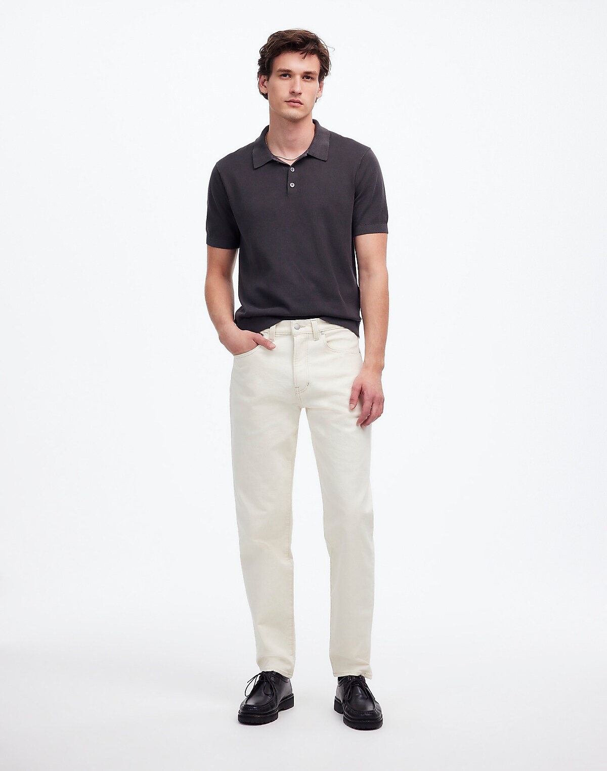 Relaxed Taper Jeans