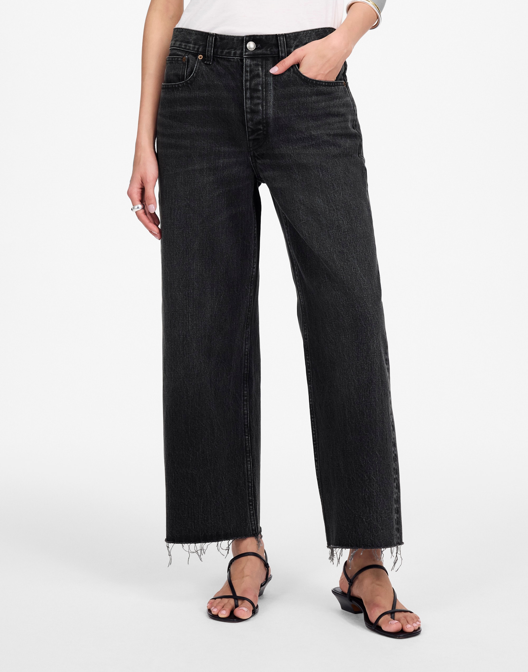 Low-Slung Baggy Crop