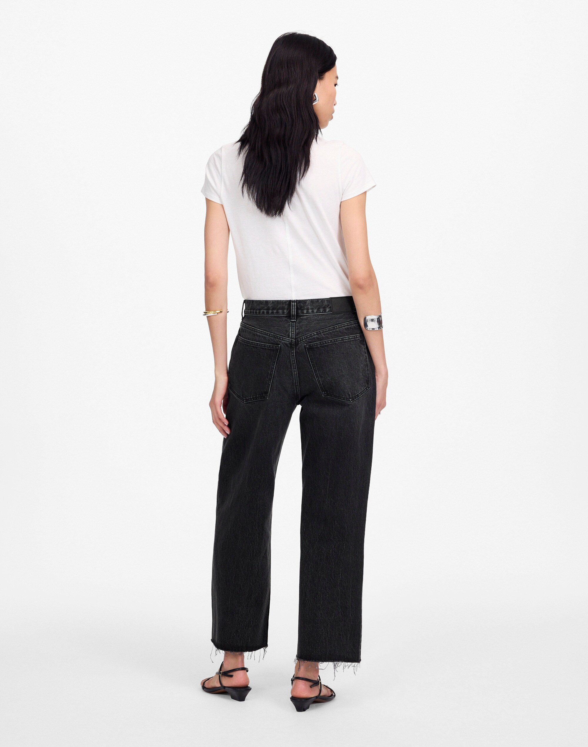 Low-Slung Baggy Crop