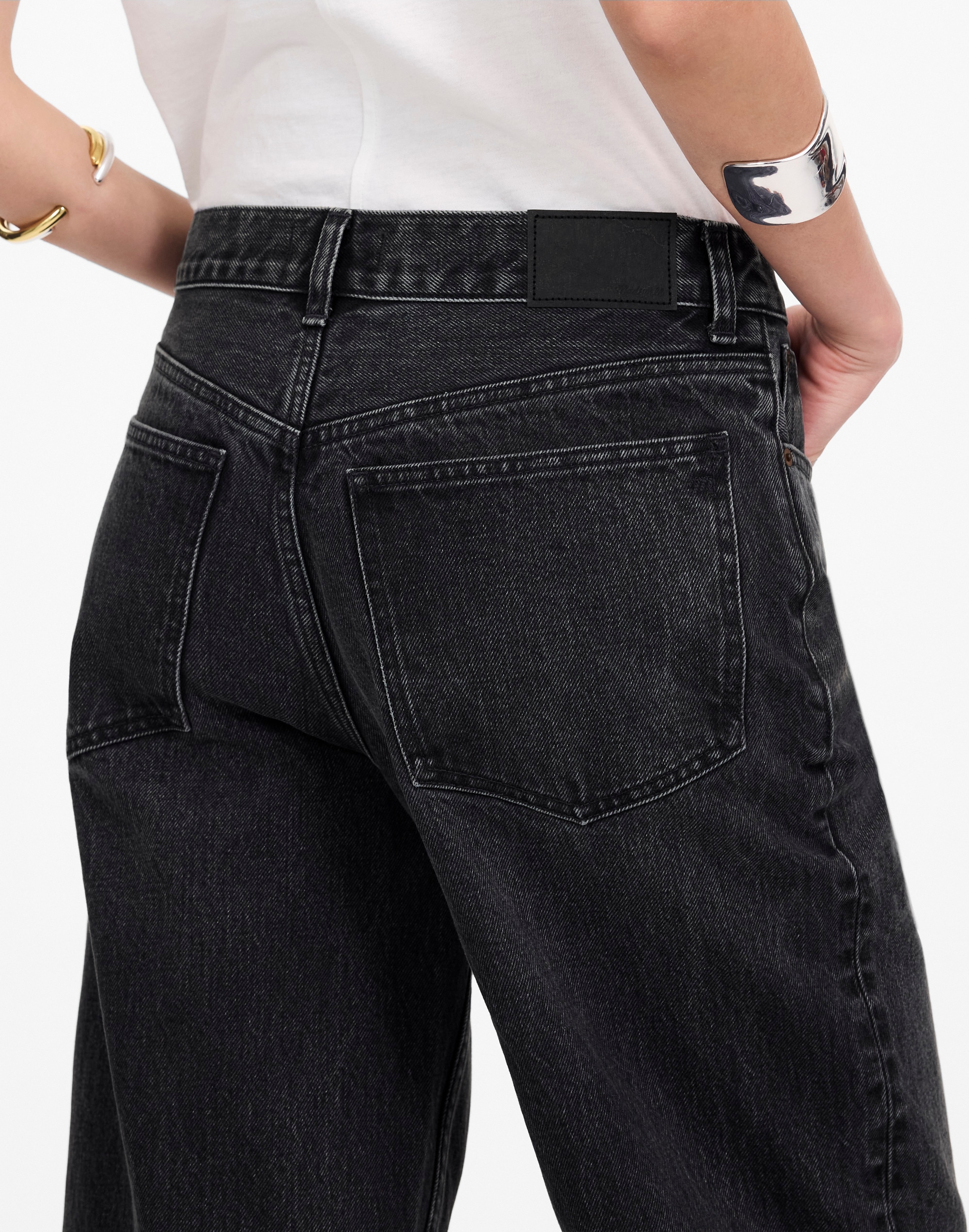 Low-Slung Baggy Crop