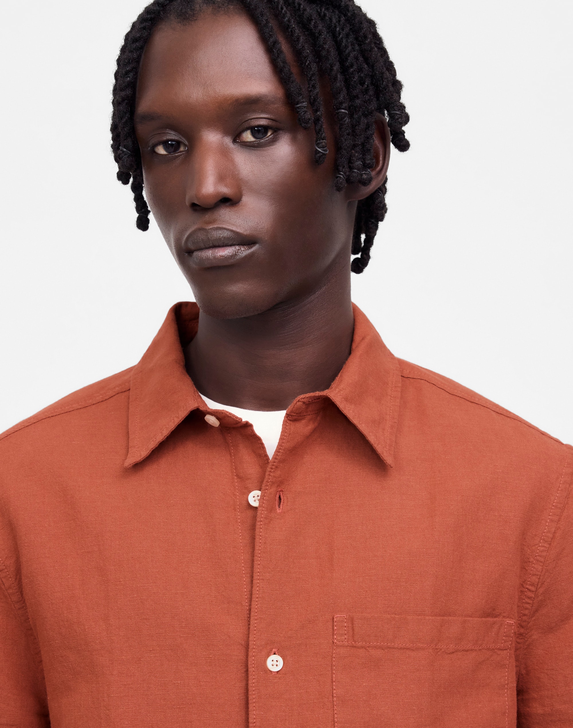 Button-Up Short-Sleeve Shirt in Cotton-Linen Blend