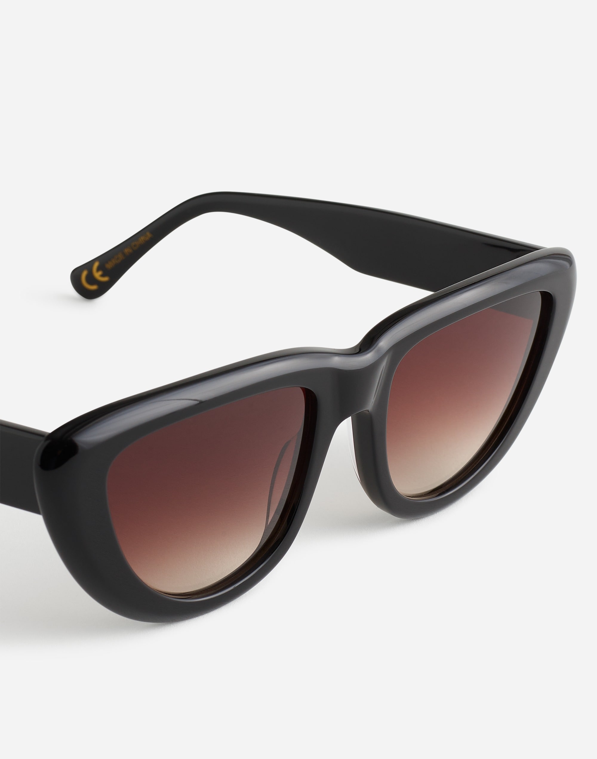 Oversized Angular Sunglasses