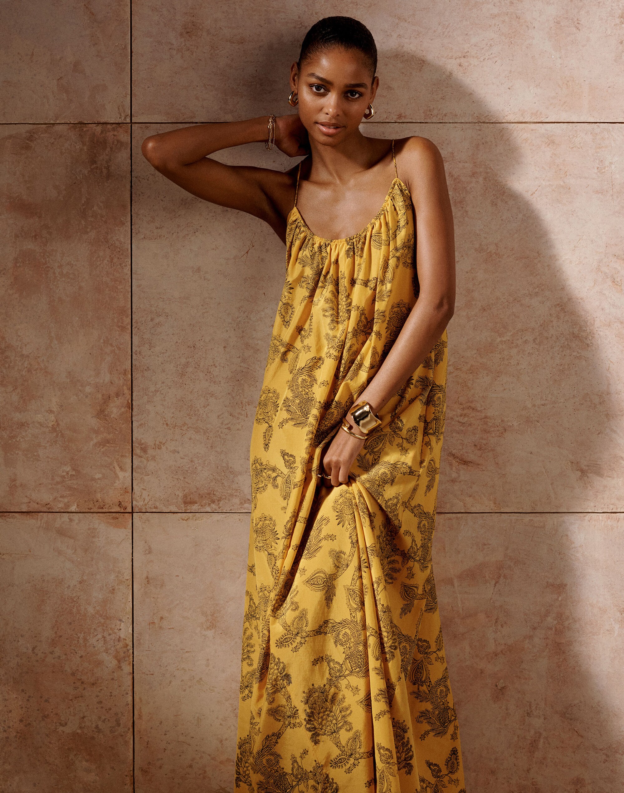 round neck paisley maxi dress main image 0