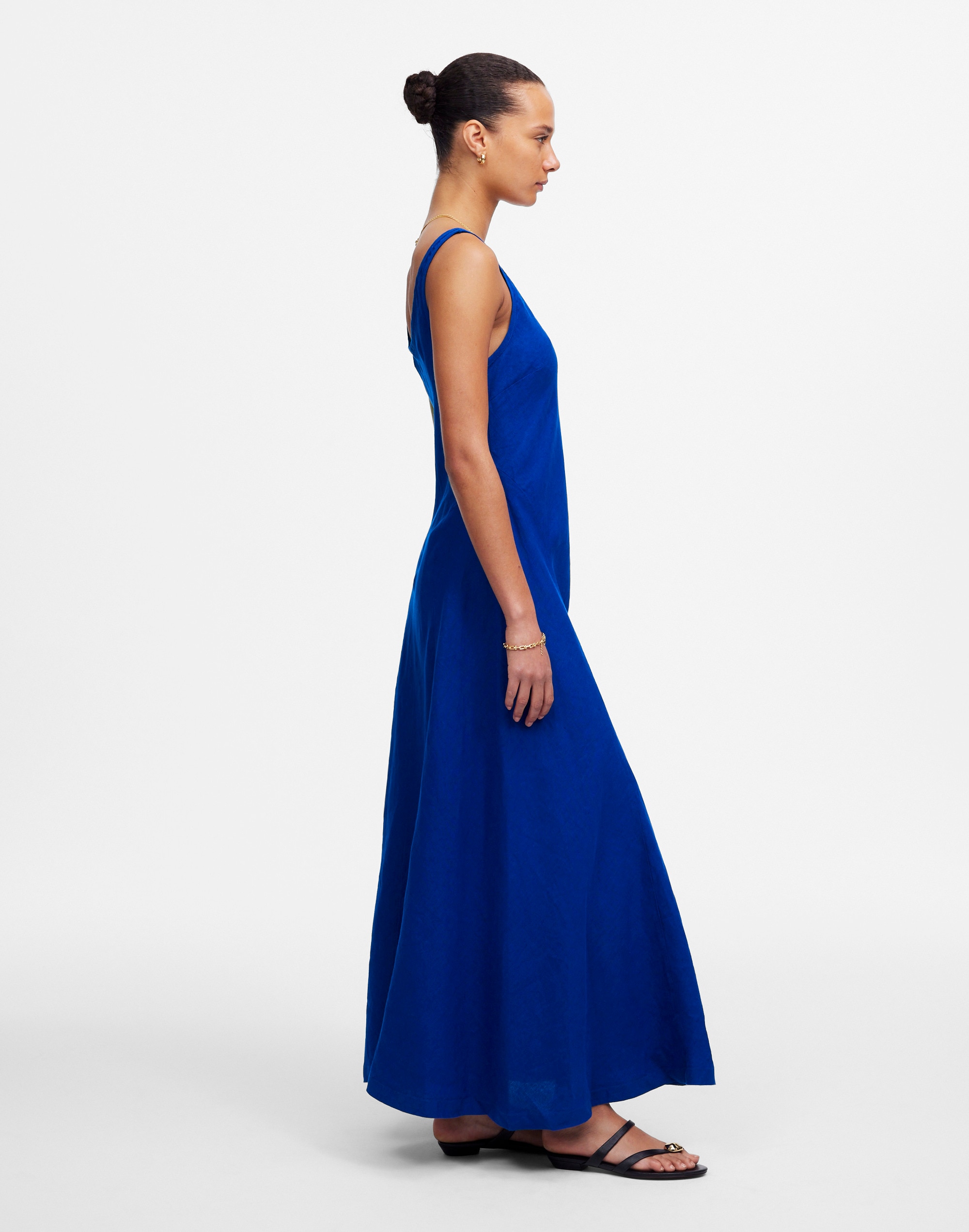 Scoopneck Sleeveless Midi Dress in 100% Linen