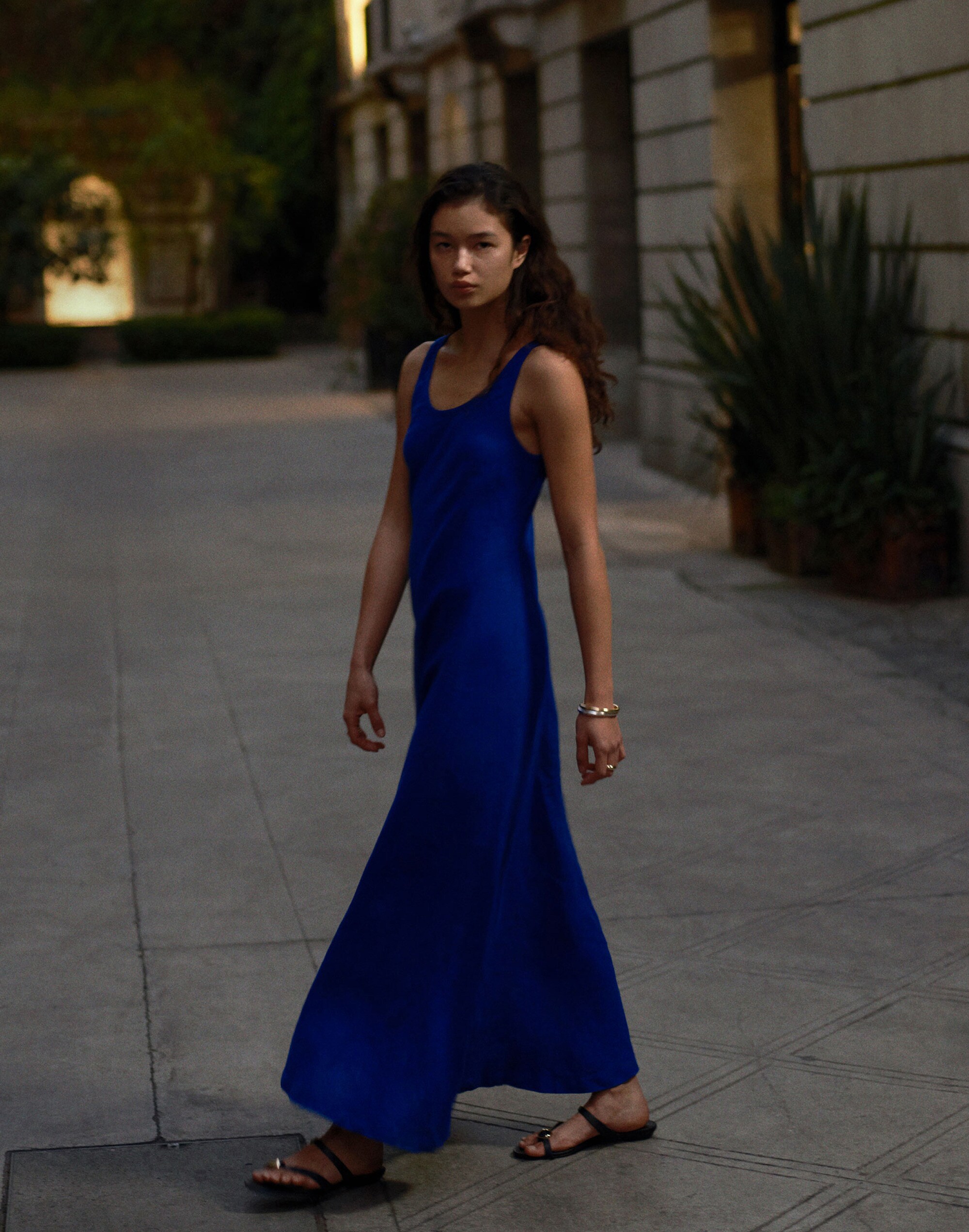 Linen Blend Sleeveless Midi Dress with Pockets main image 0