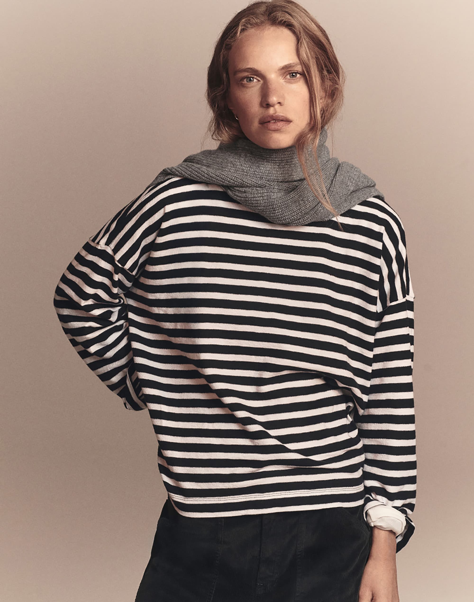 Easy Crewneck Long-Sleeve Tee