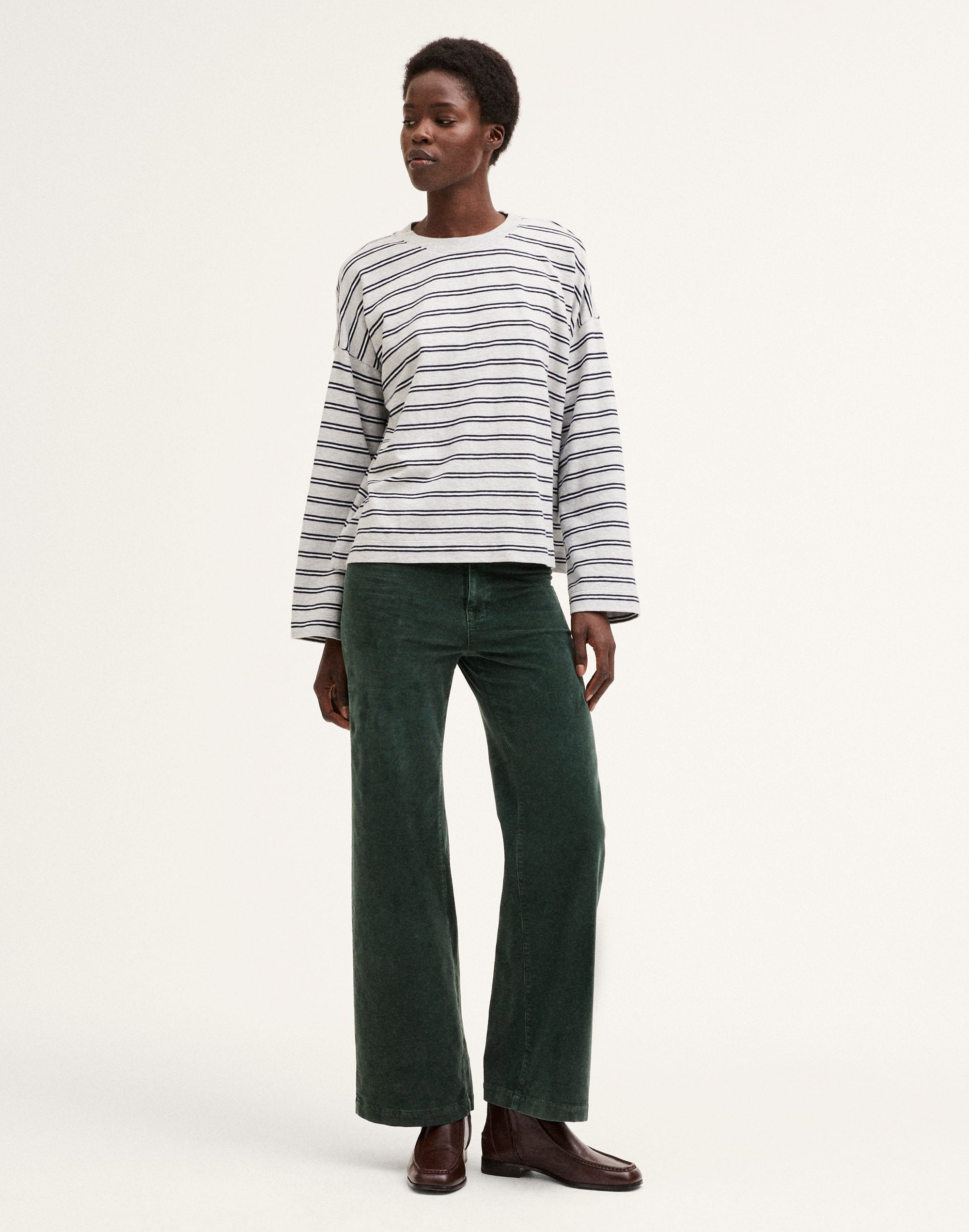 Easy Crewneck Long-Sleeve Tee in Sunday Slub Alternate Image 1