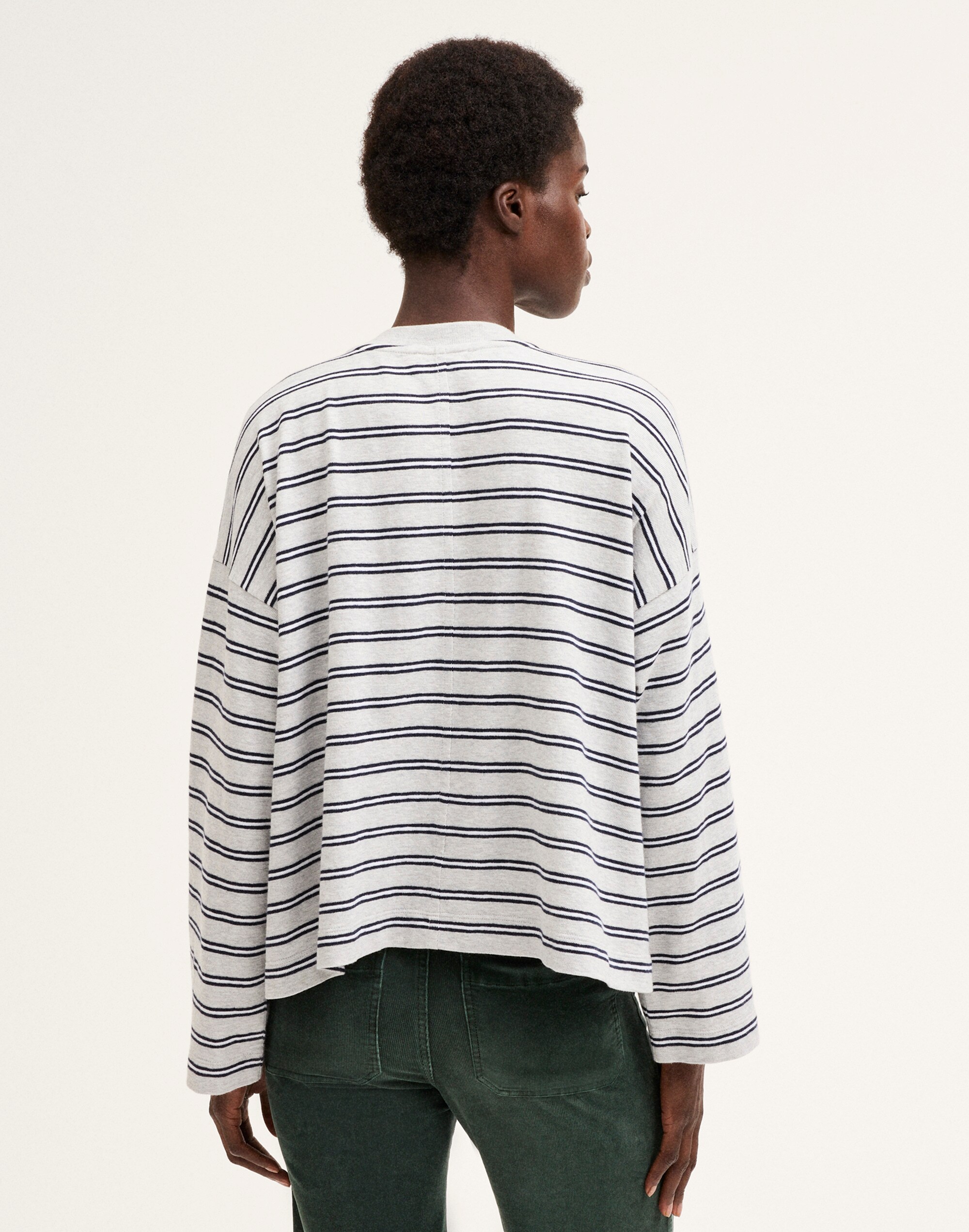 Easy Crewneck Long-Sleeve Tee in Sunday Slub Alternate Image 4
