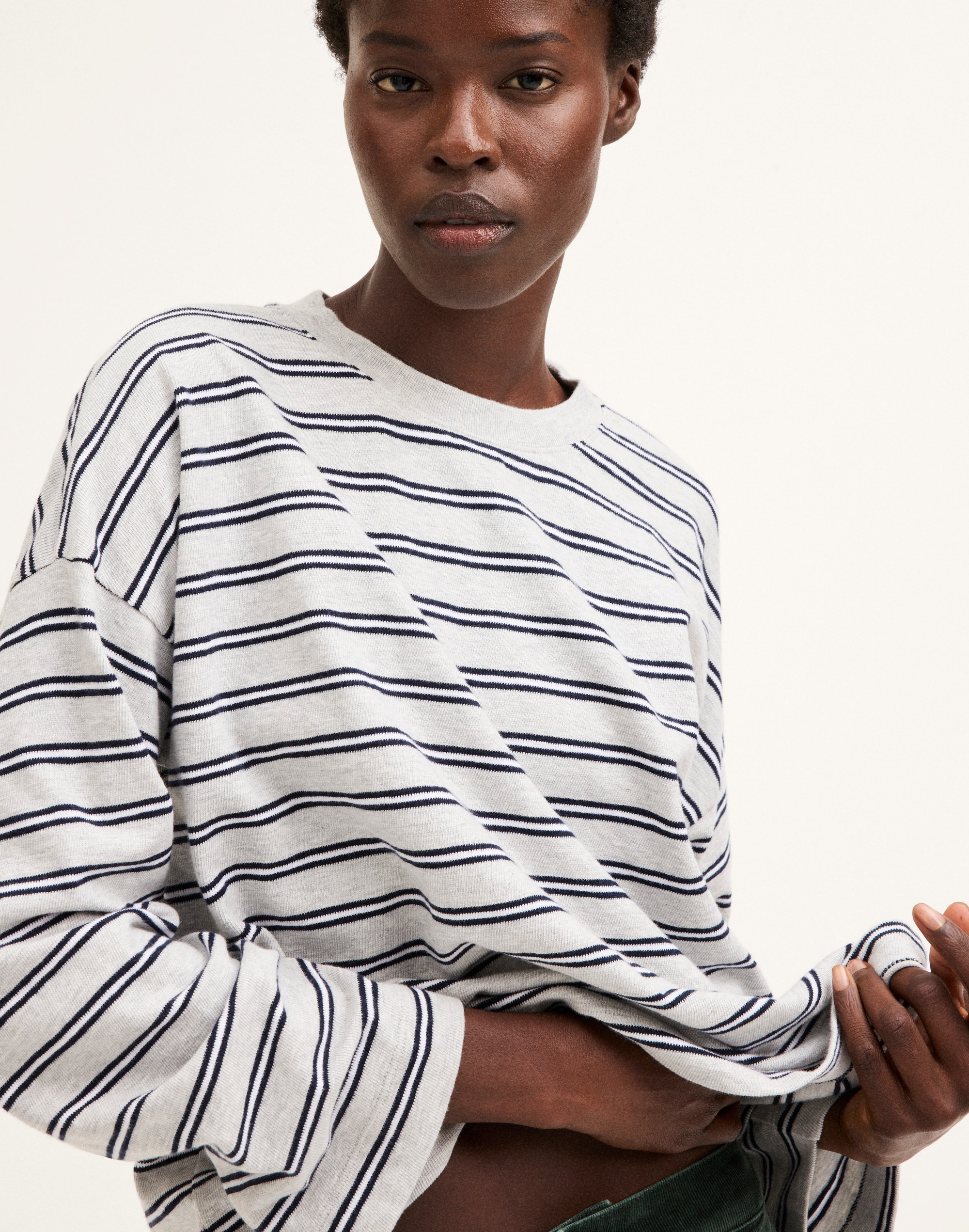 Easy Crewneck Long-Sleeve Tee in Sunday Slub