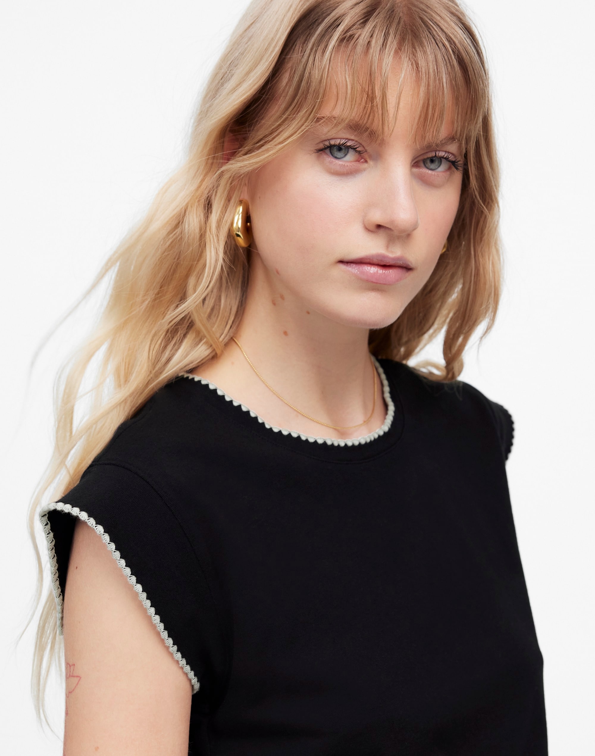 Side-Cinch Muscle Tee