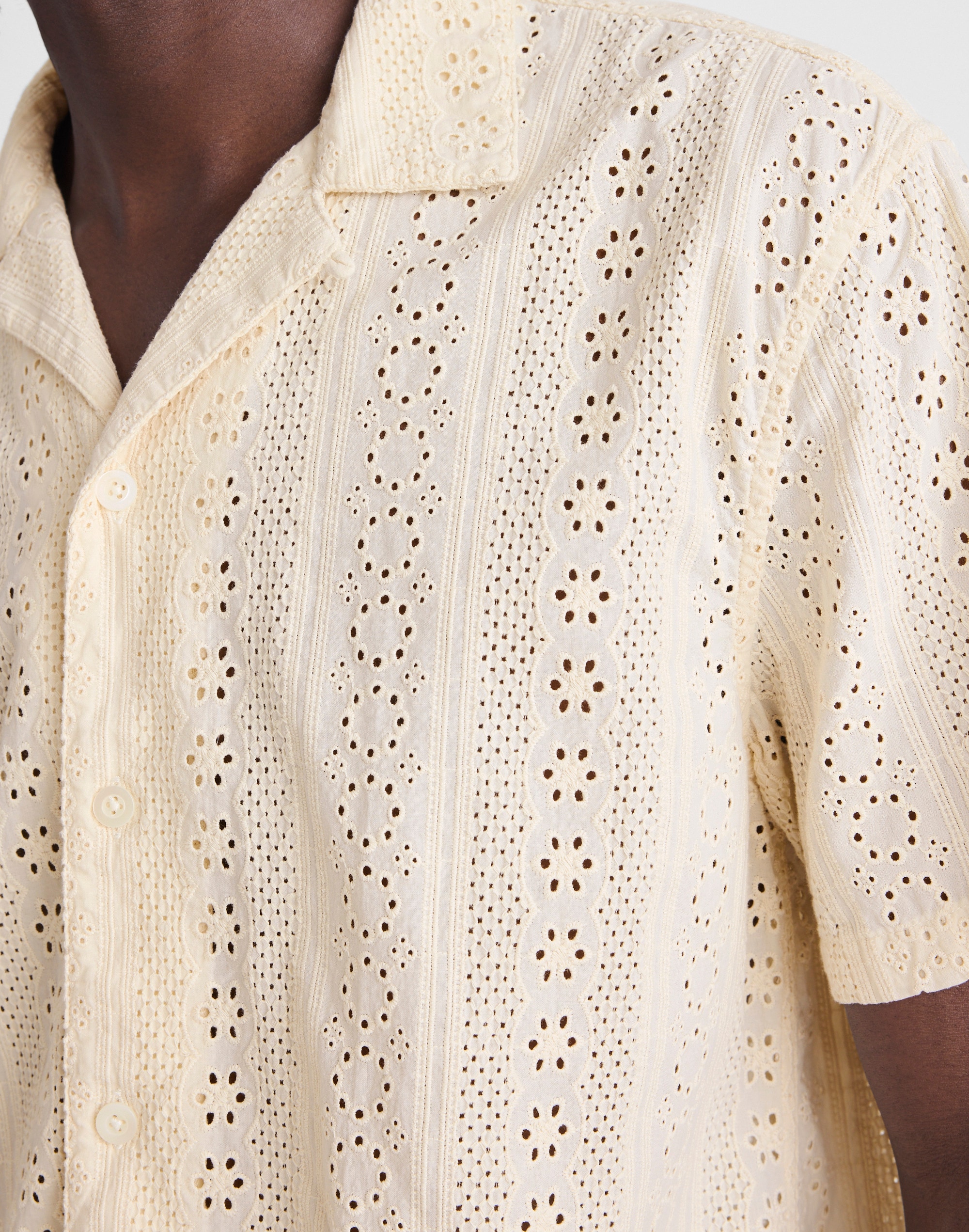 Camp-Collar Short-Sleeve Shirt in Embroidered Cotton