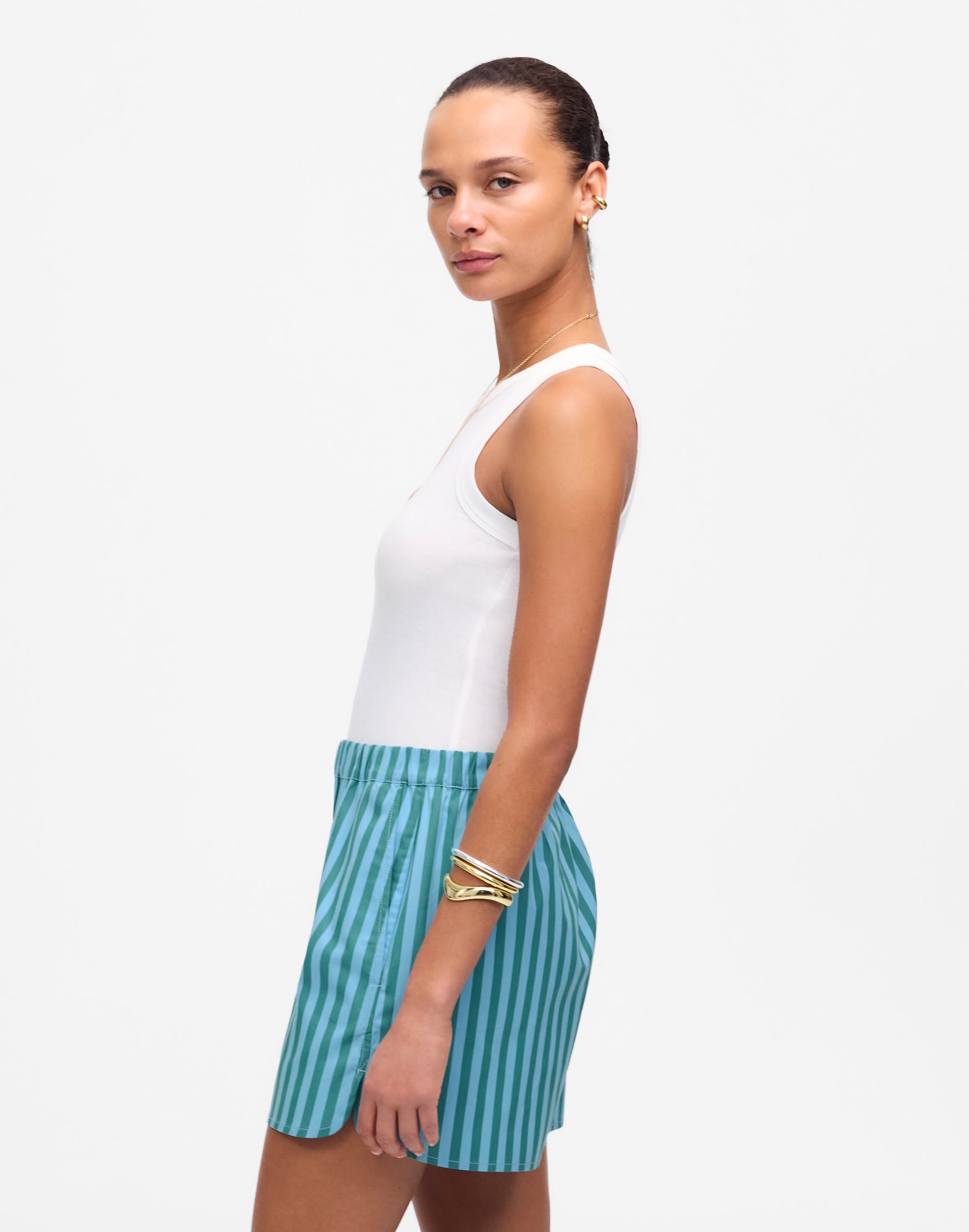 Curved Hem Pull-On Shorts in Poplin