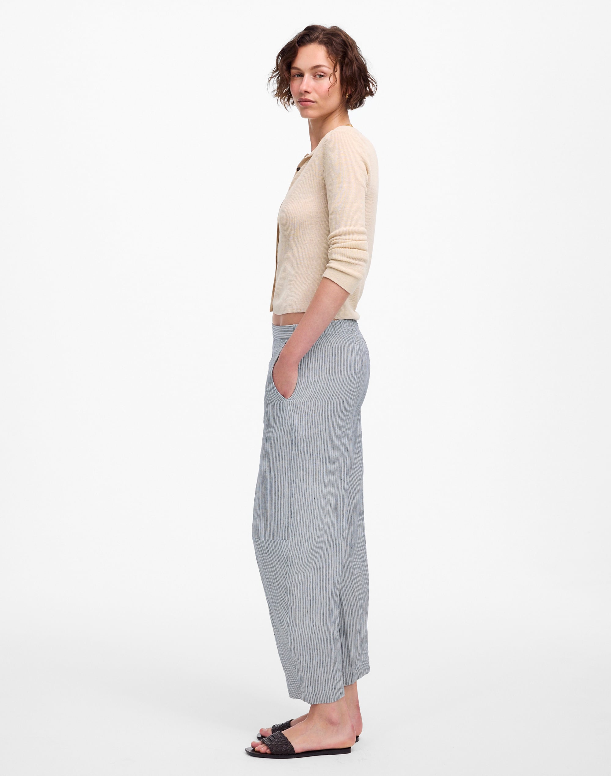 Pull-On Barrel Pants in 100% Linen