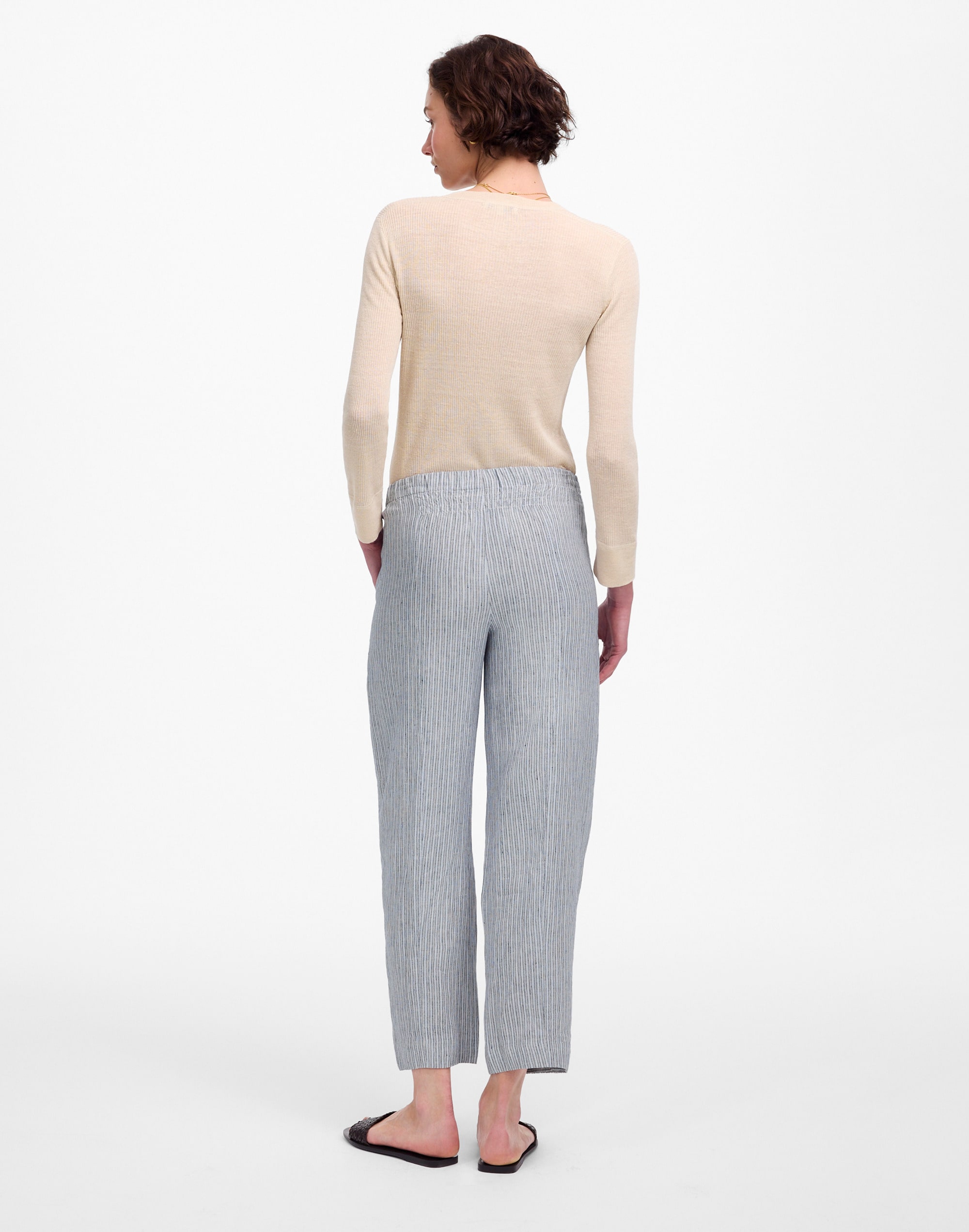 Pull-On Barrel Pants in 100% Linen