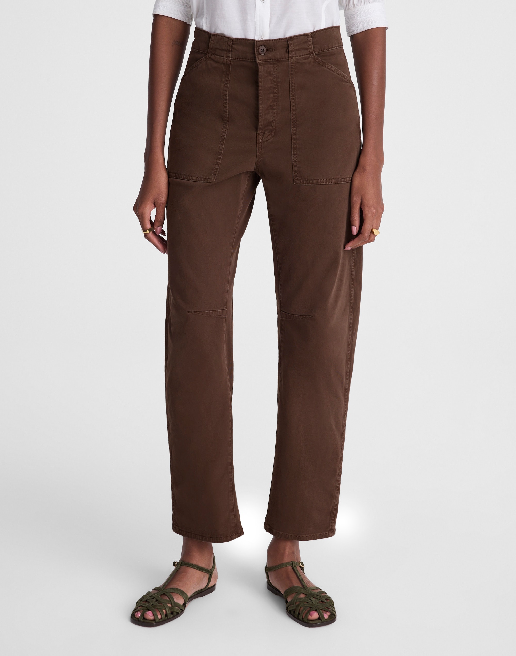 The Petite Darted Barrel-Leg Utility Pant