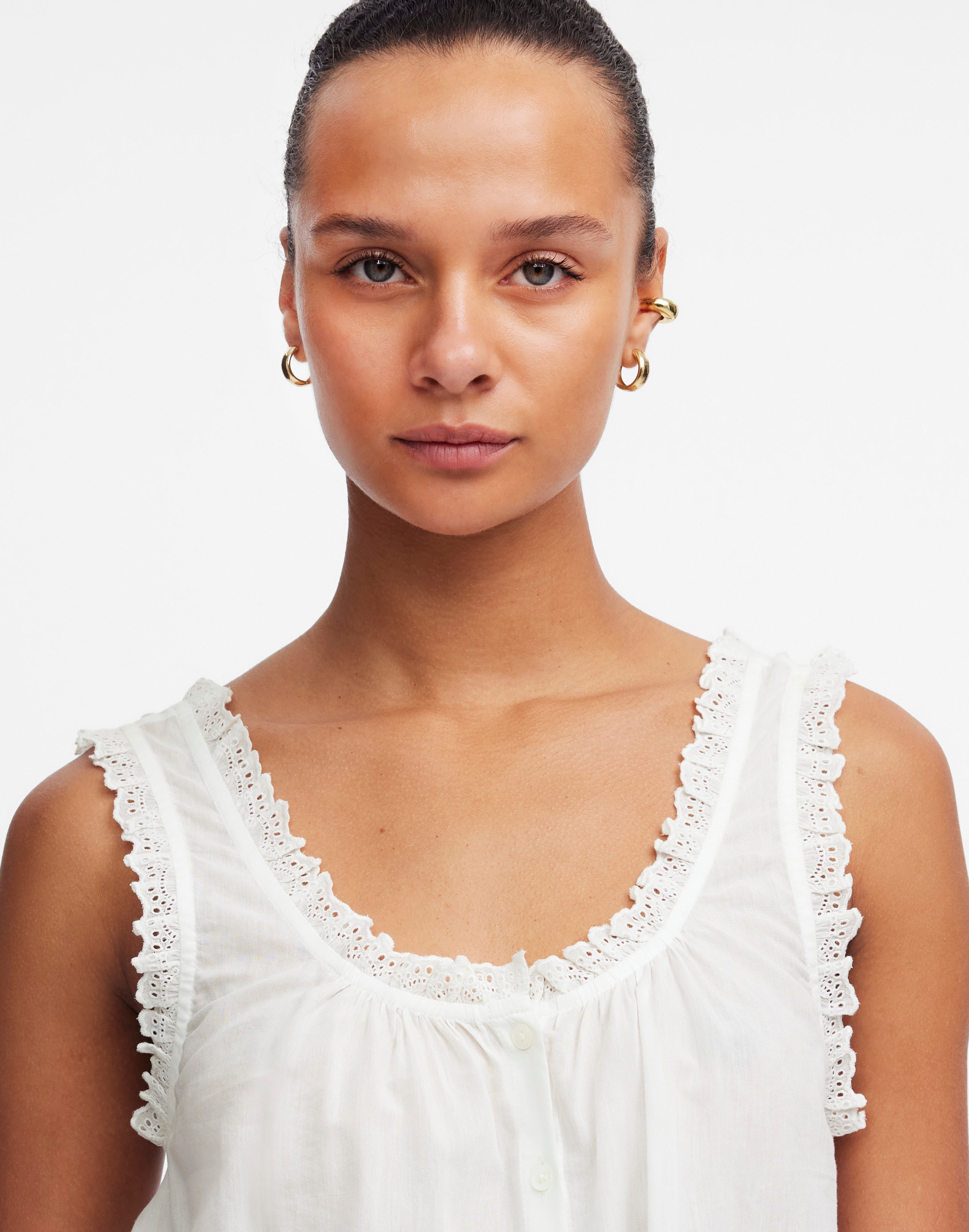 Embroidered Scalloped Tank