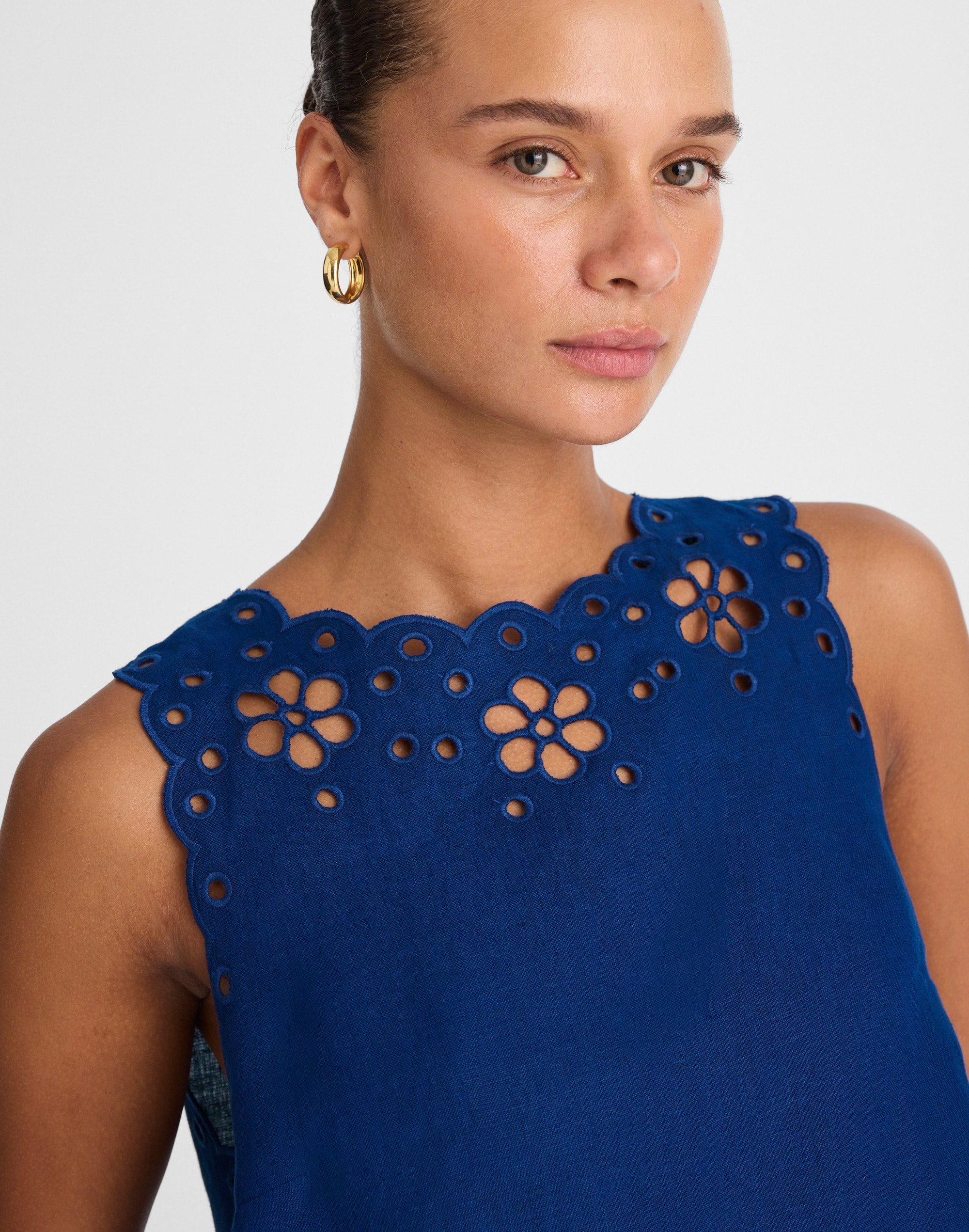 Embroidered Eyelet High-Low Tank