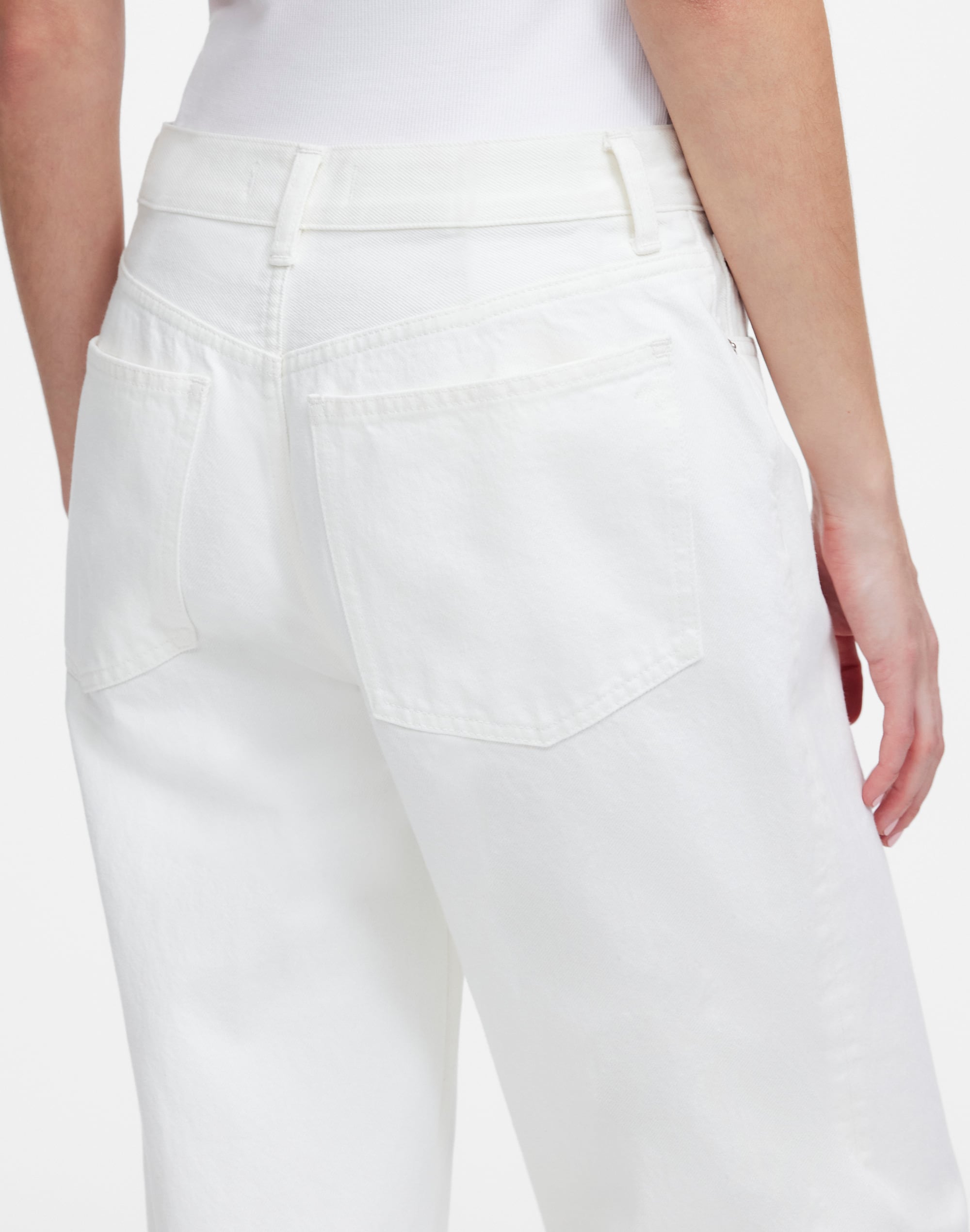 Petite Low-Slung Baggy Jeans in Pure White Alternate Image 5