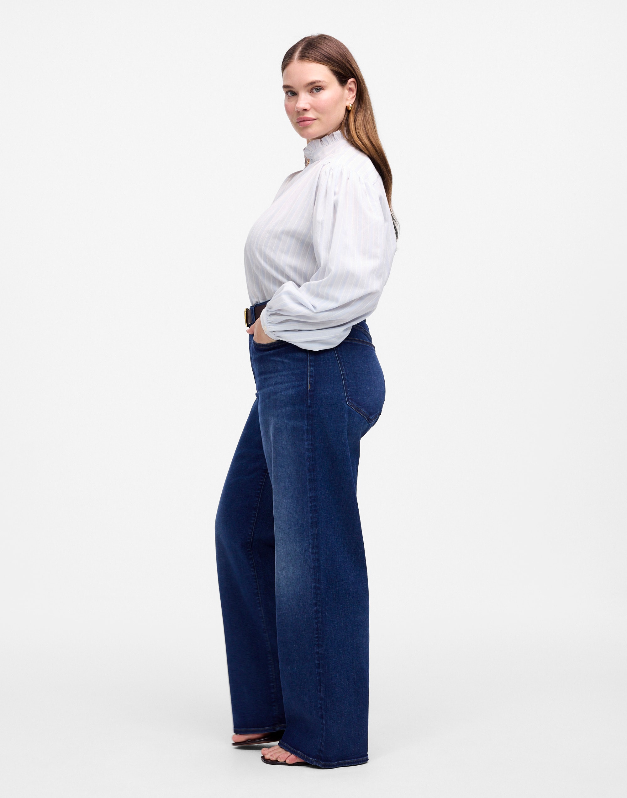 The Plus Perfect Vintage Wide-Leg Jean in Pipestone Wash Alternate Image 3