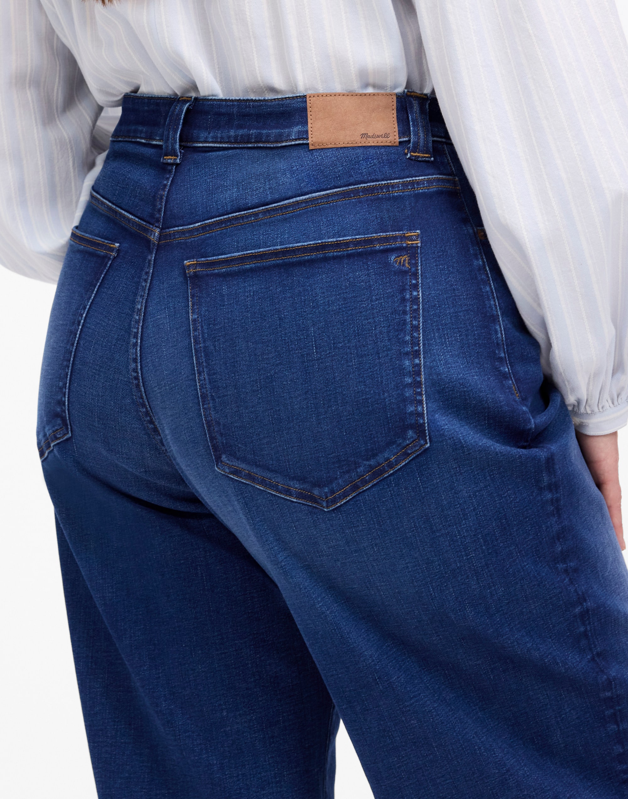 The Plus Perfect Vintage Wide-Leg Jean in Pipestone Wash Alternate Image 5