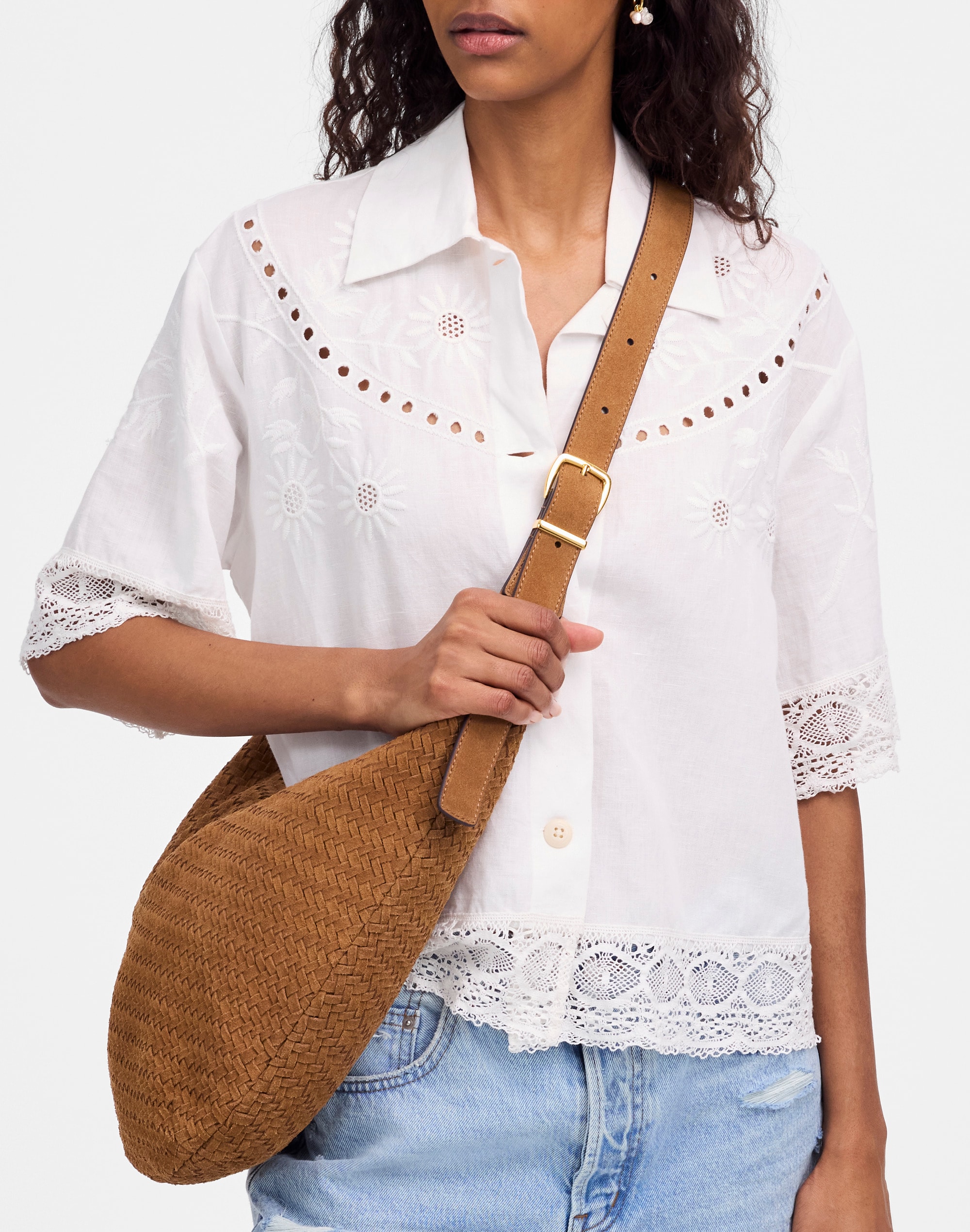 The Essential Curve Shoulder Bag