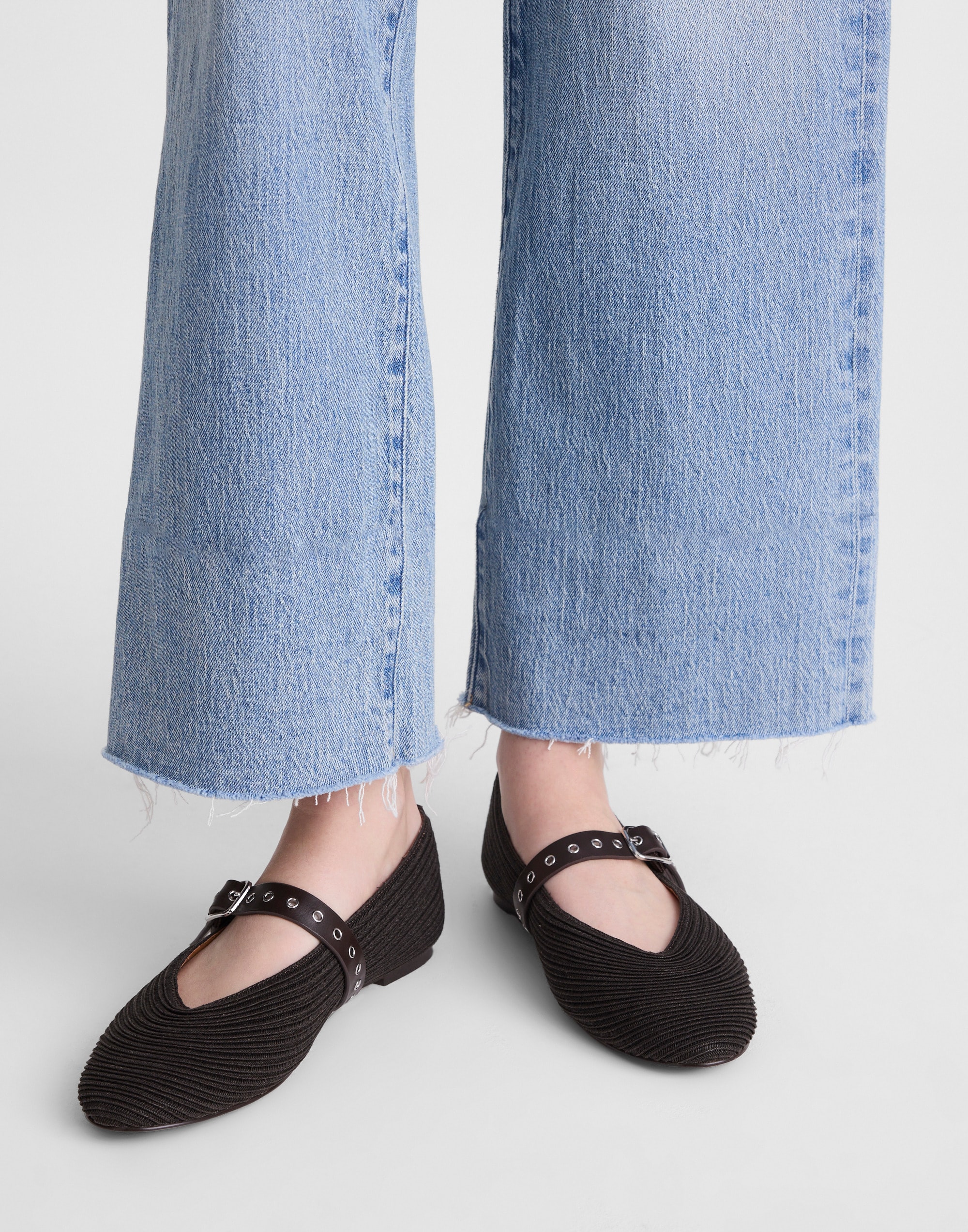 The Remy Mary Jane Flat