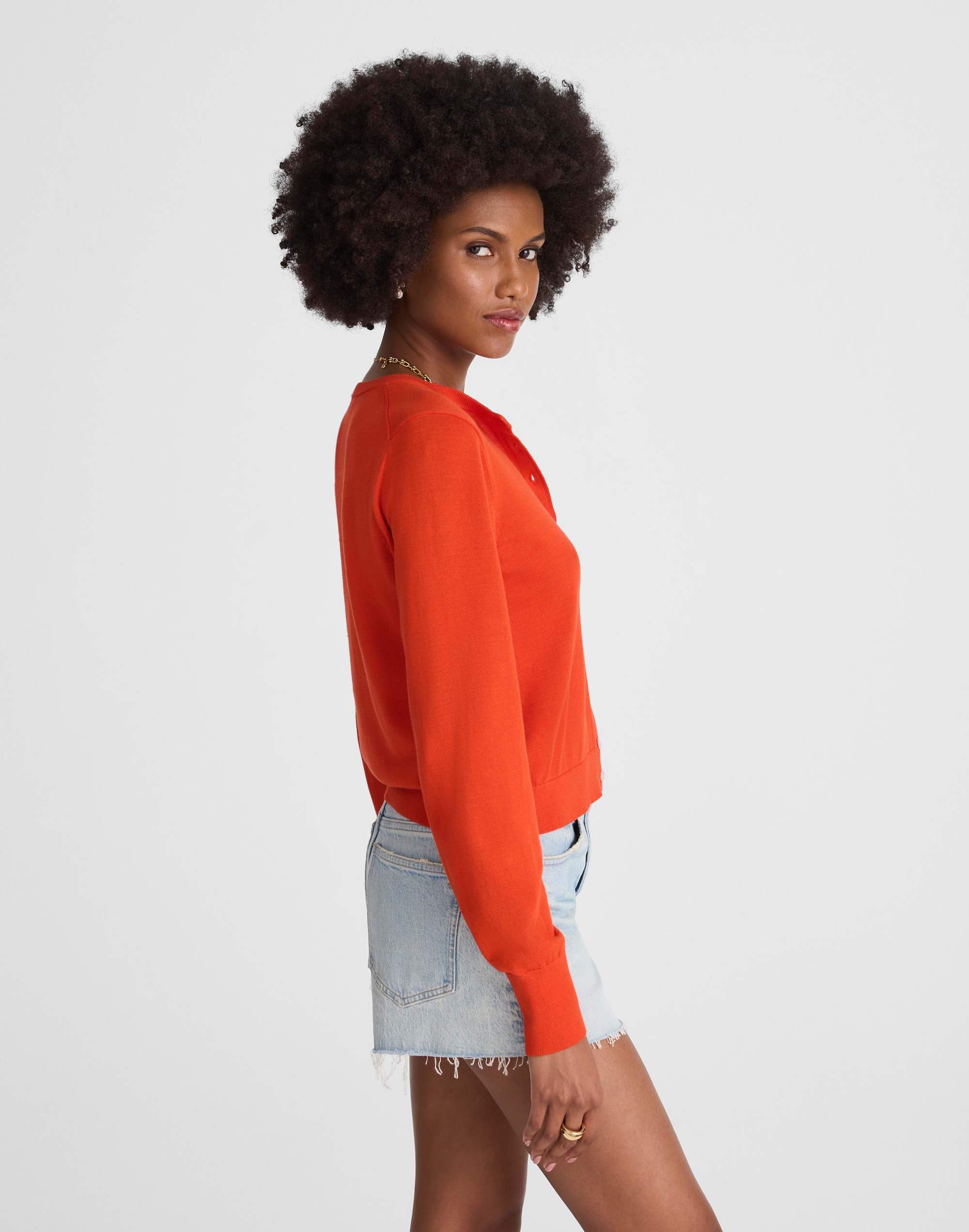 Crewneck Cardigan in 100% Cotton