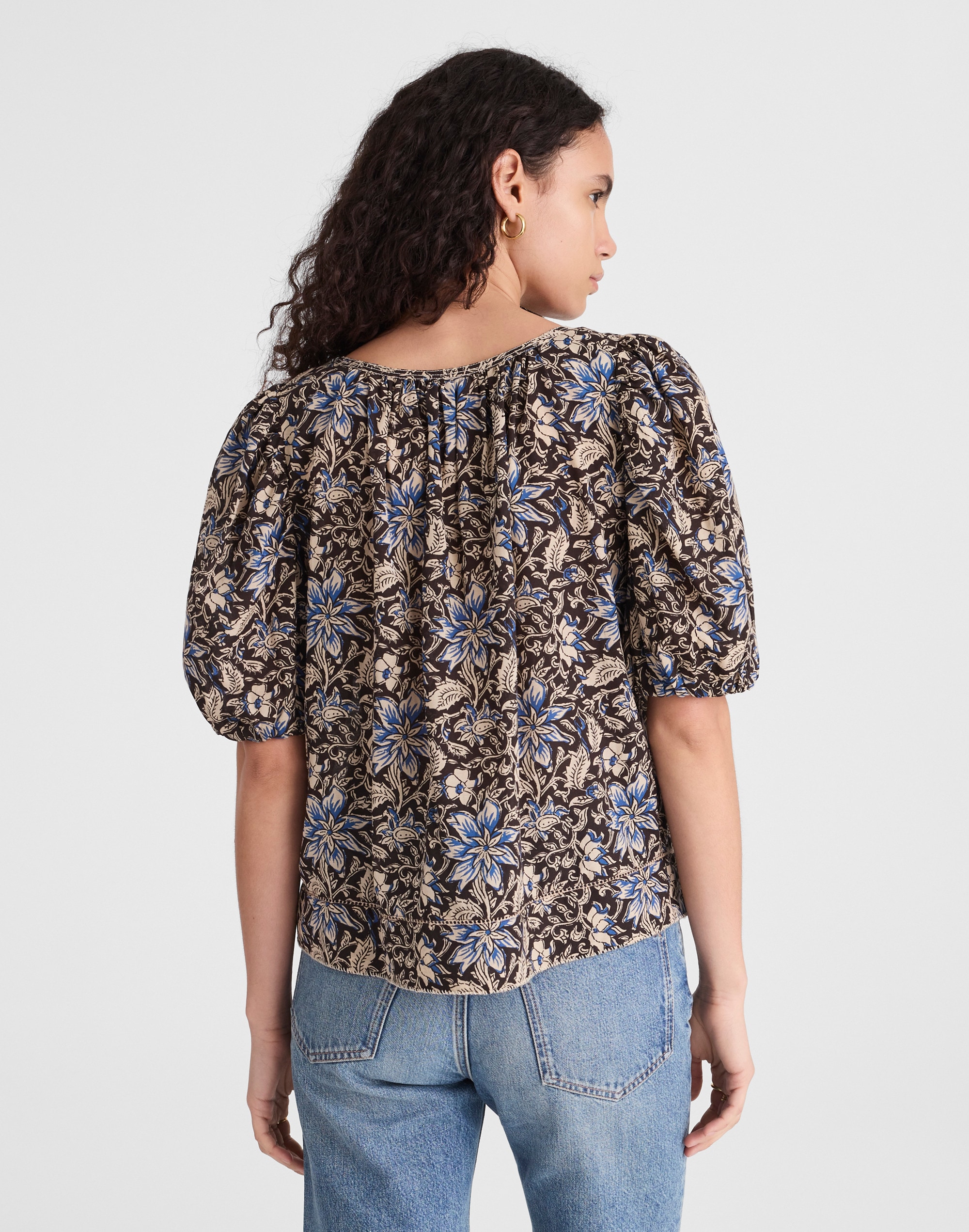 Puff-Sleeve Scoopneck Top