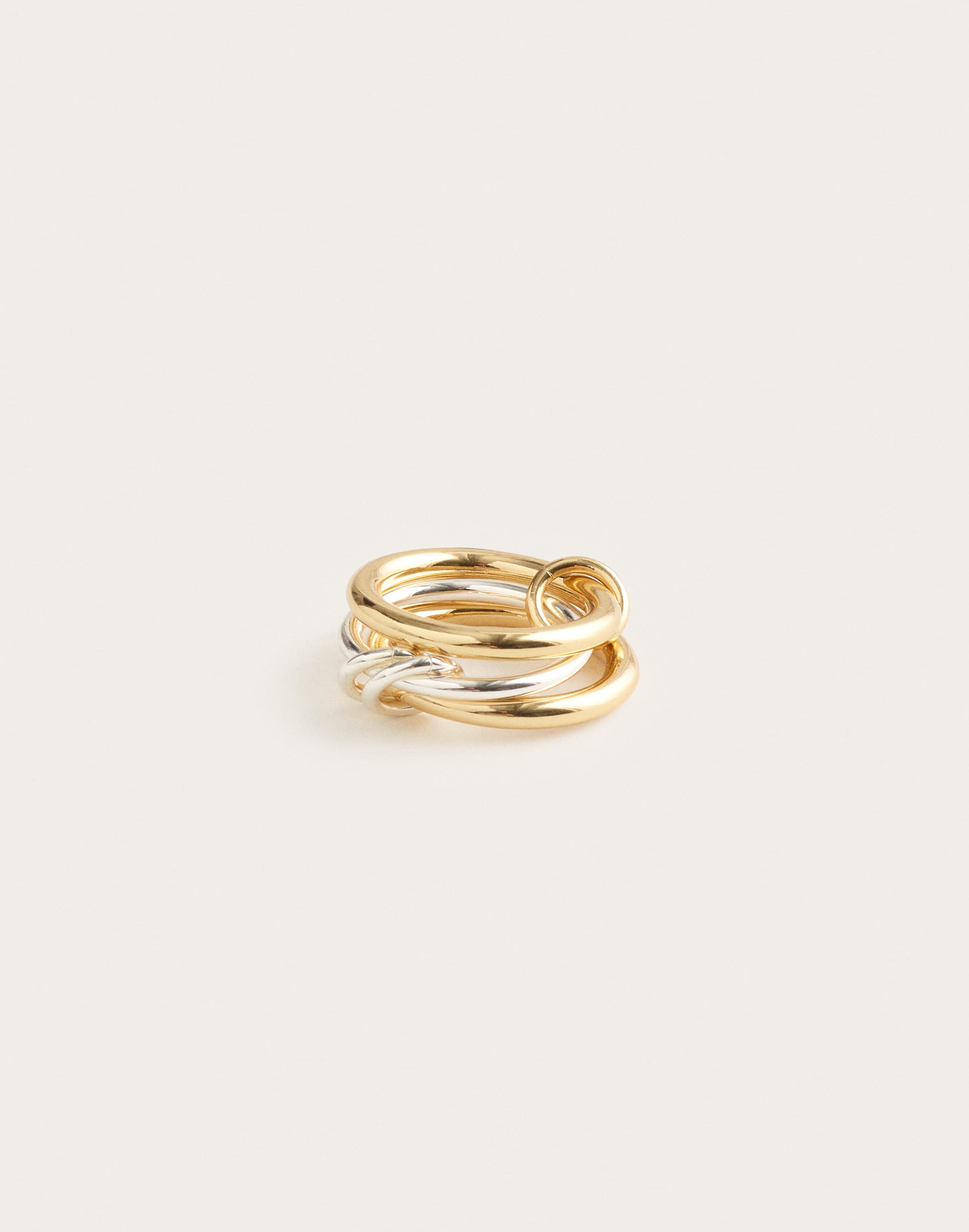 two-toned linked ring