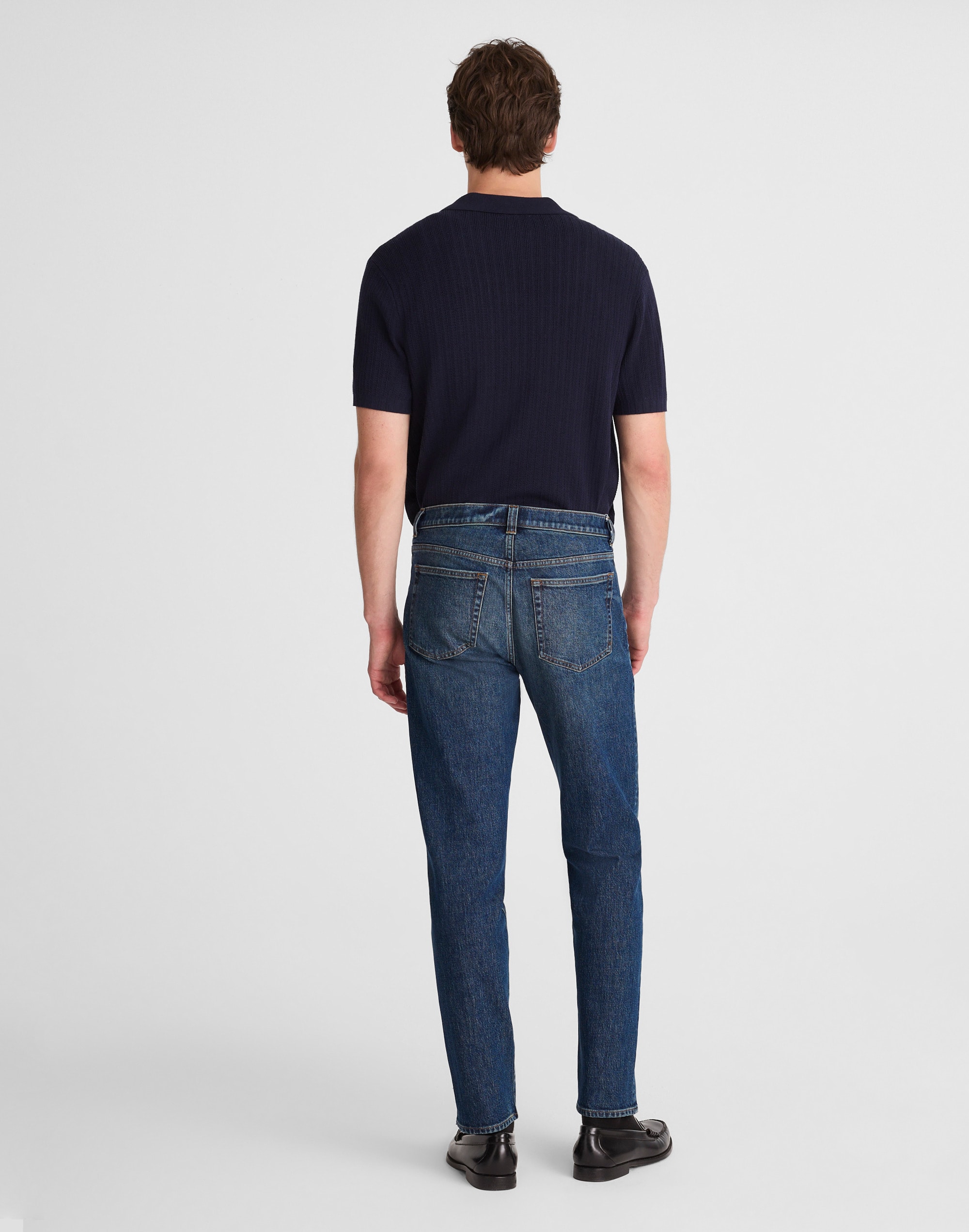 Relaxed Taper Jeans