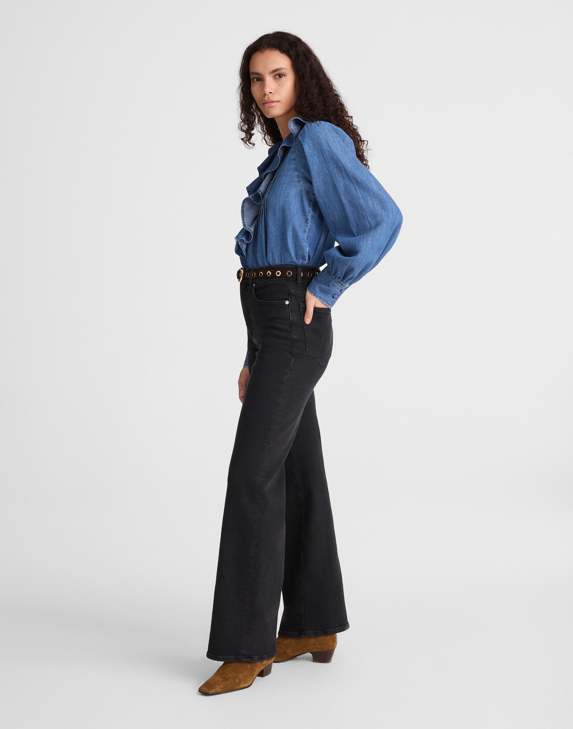 The Wide-Leg Jean