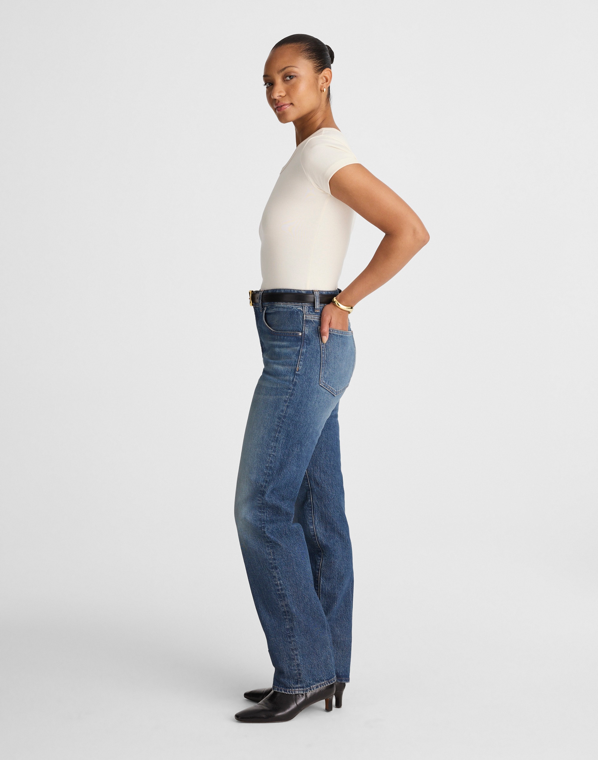 The Curvy Longline Straight Jean in Greendale Wash